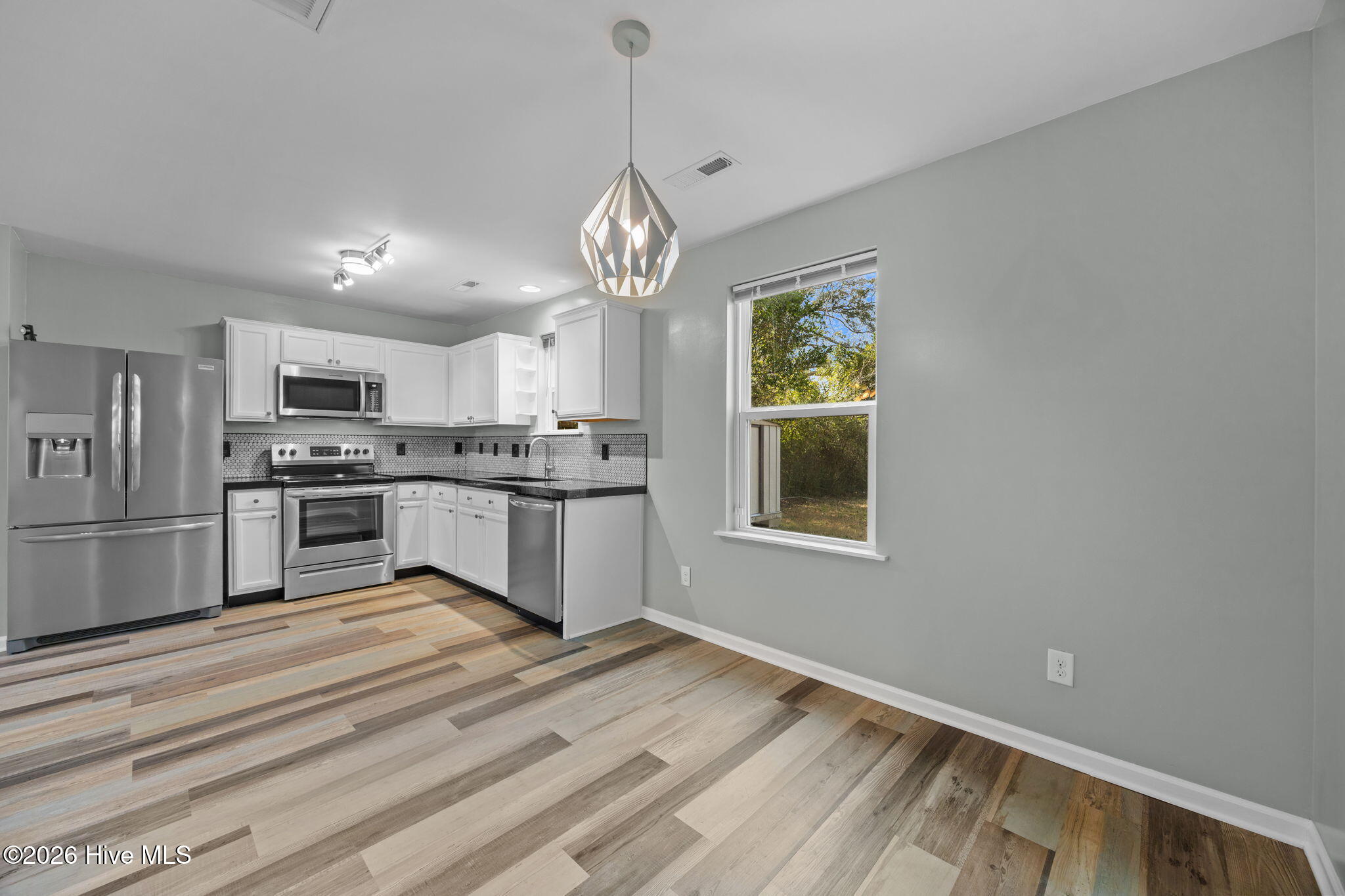 1004 S 8th Street, Wilmington, NC, 28401