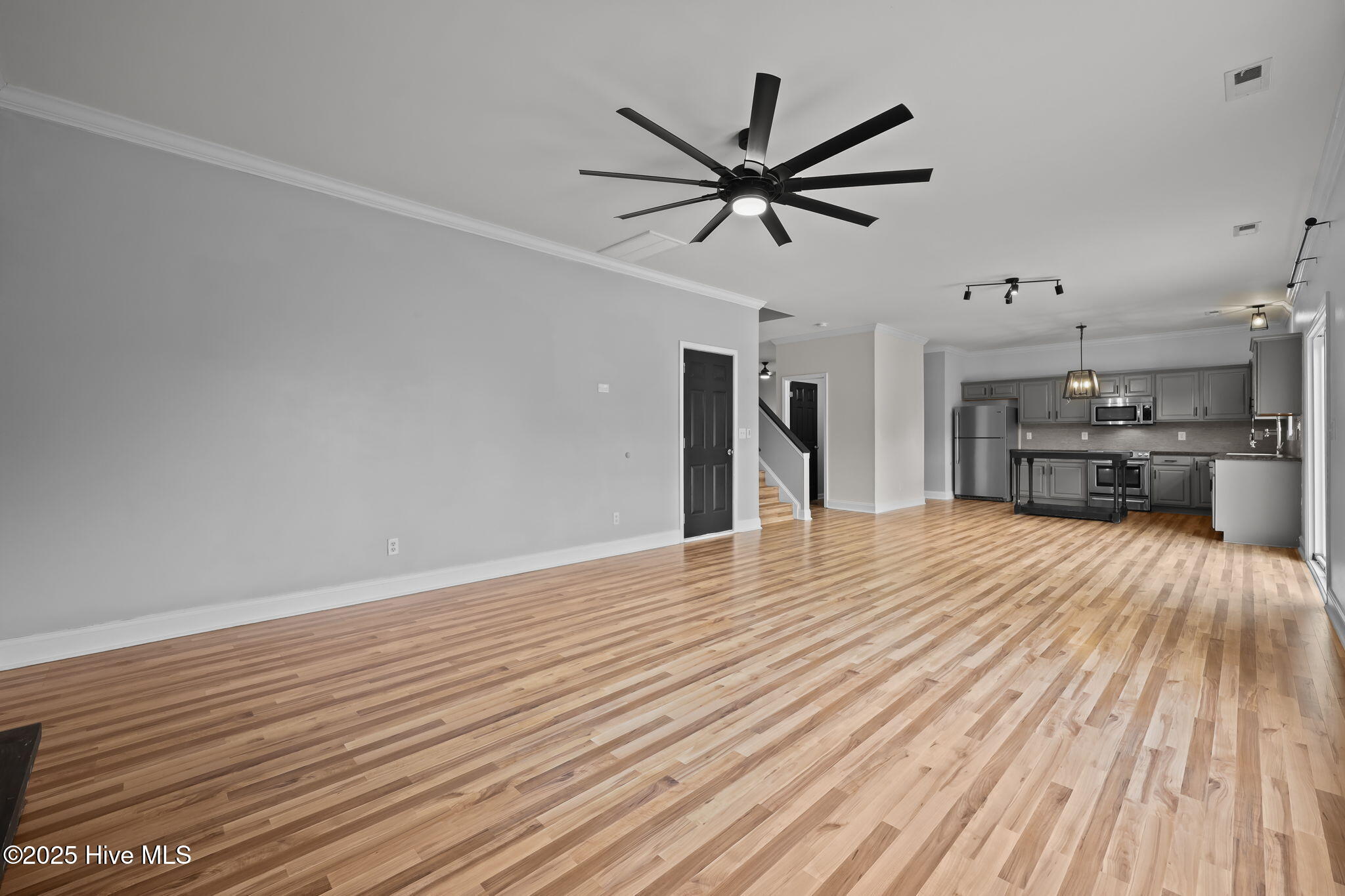 101 Loyd Lane, Beulaville, NC 28518 – photo 8: Great Room, Dining & Kitchen