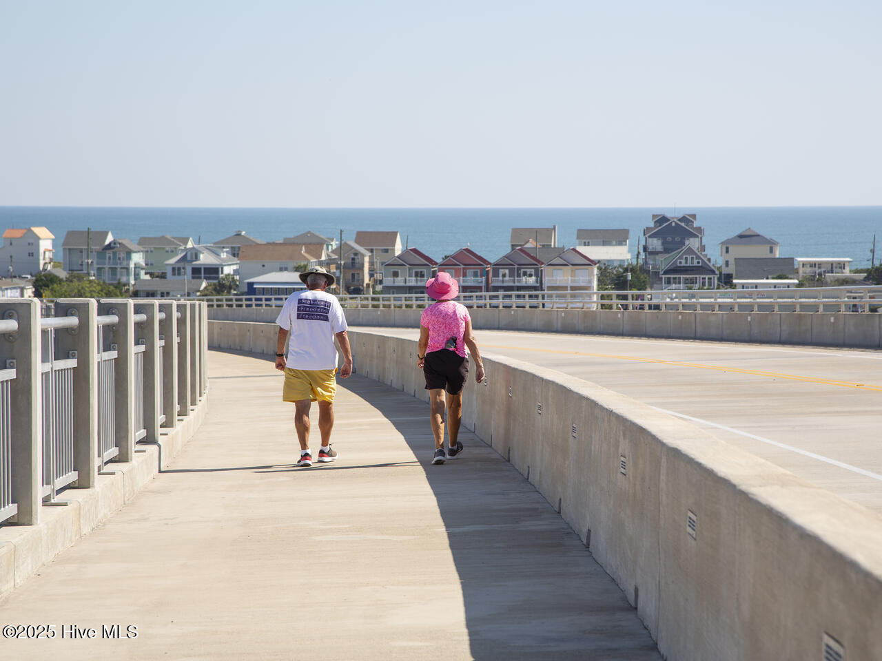 100555602 | Photo 44