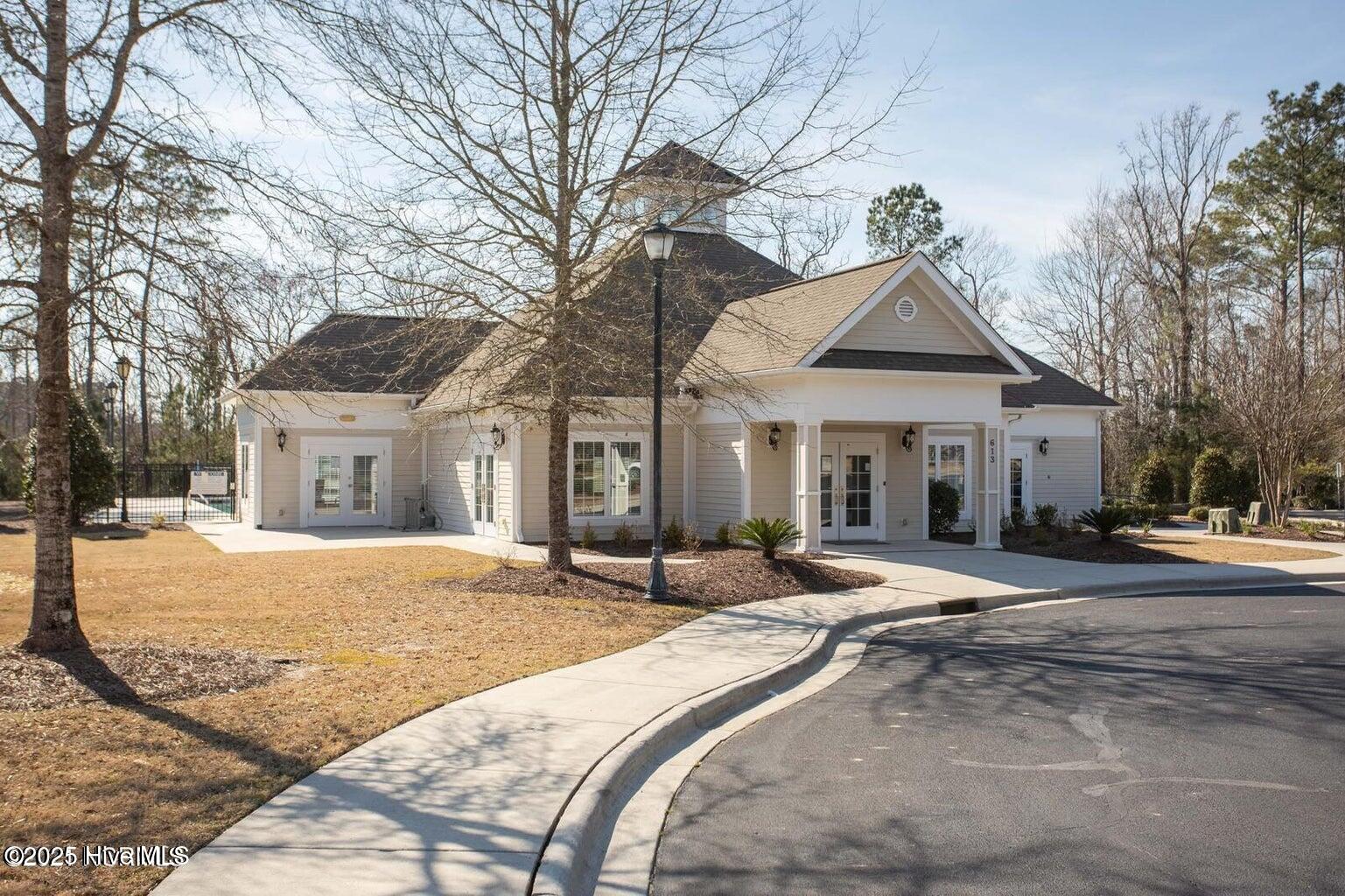 100482094 | Photo 23