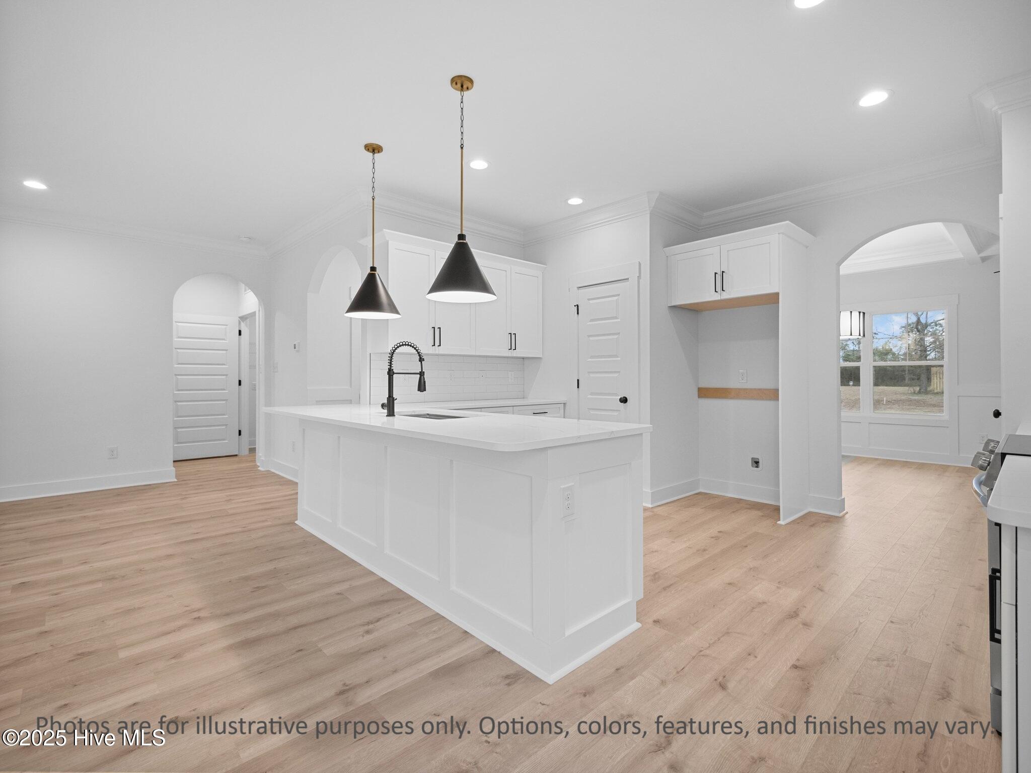 100536099 | Photo 12