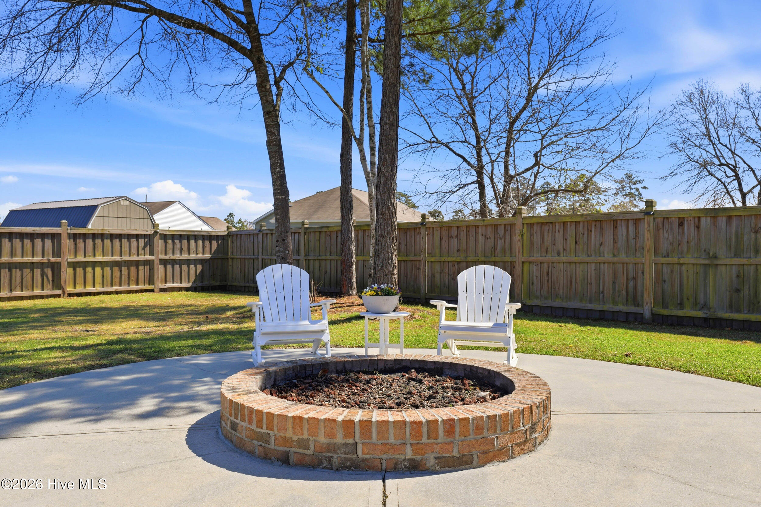 100561174 | Photo 45