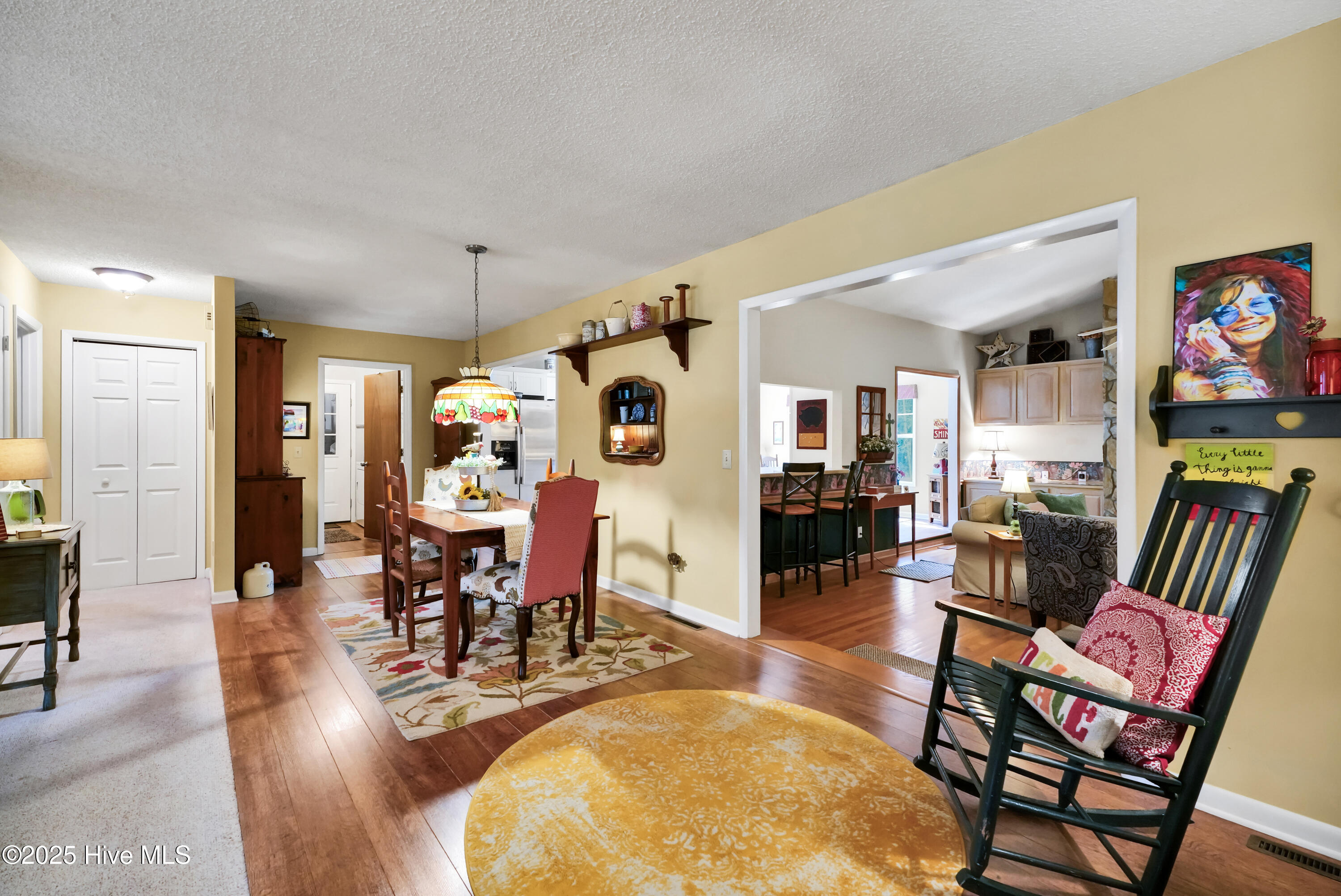 100538447 | Photo 15