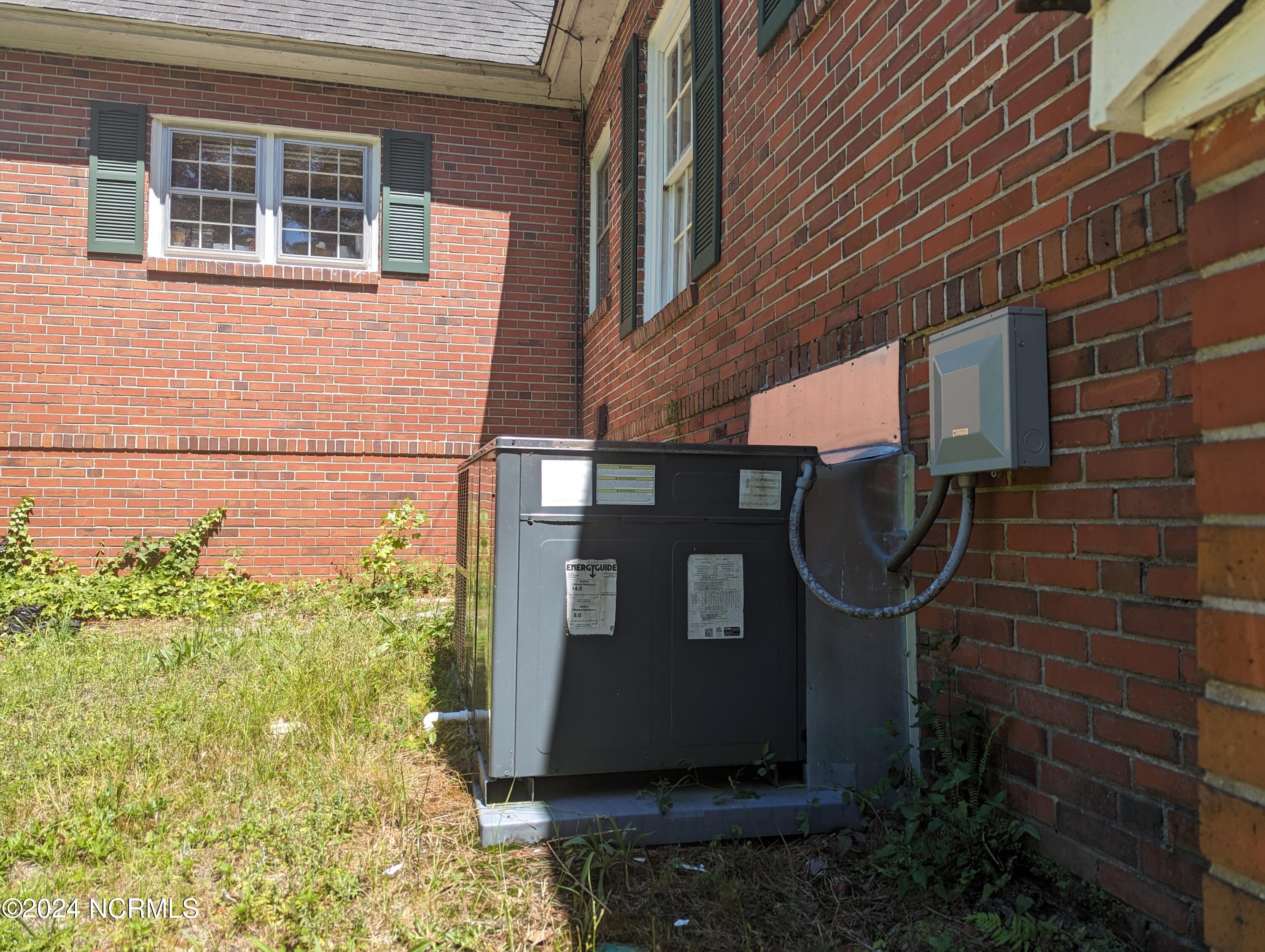 201 E Bell Street, Tabor City, NC, 28463