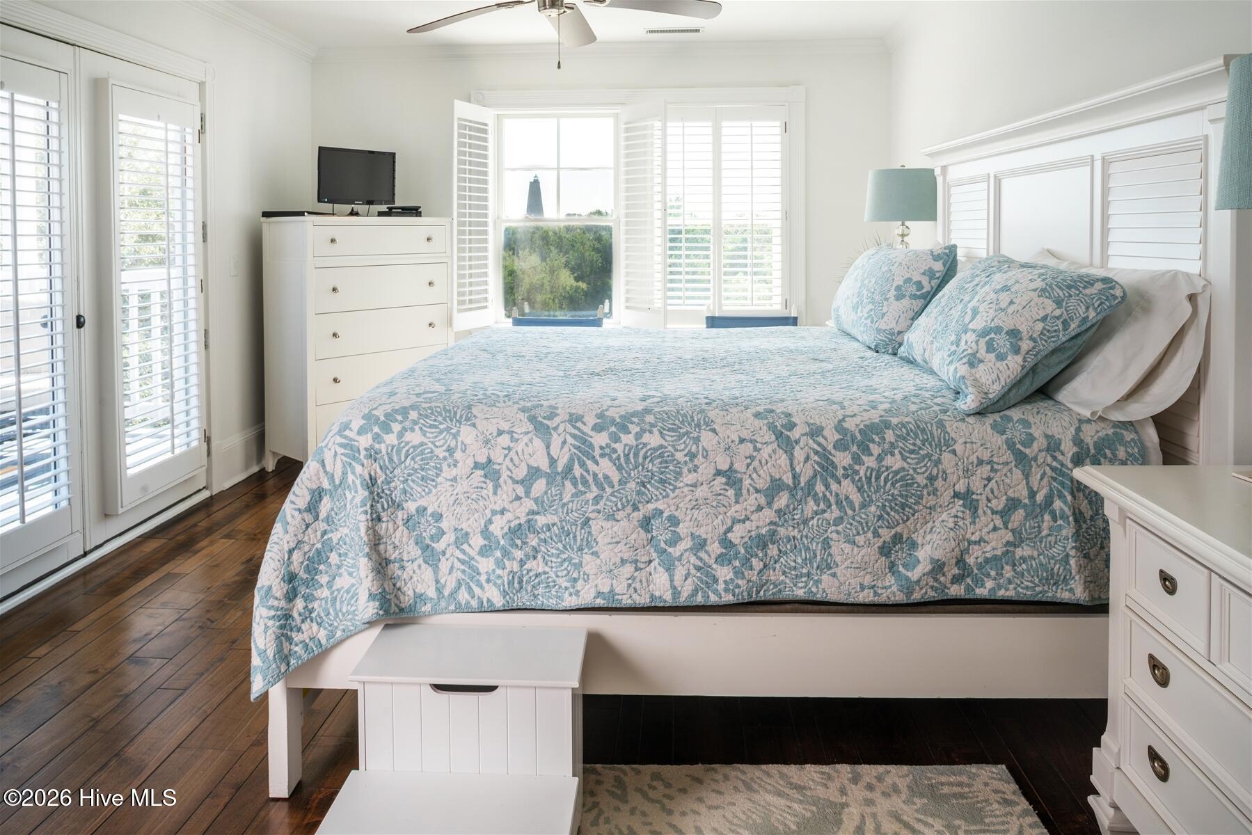 100559569 | Photo 28