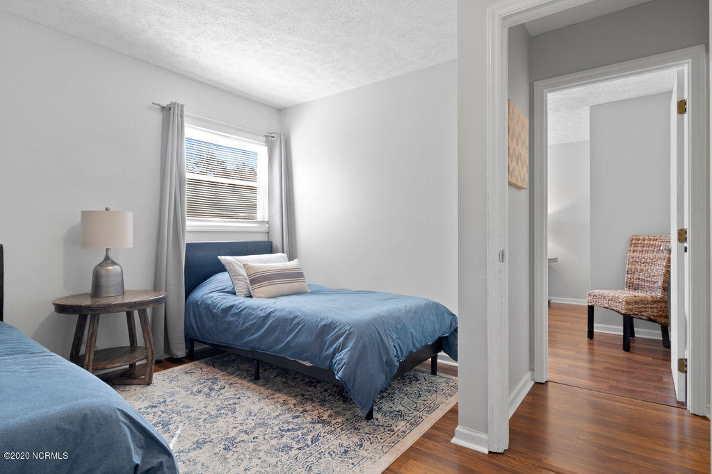 100538269 | Photo 15