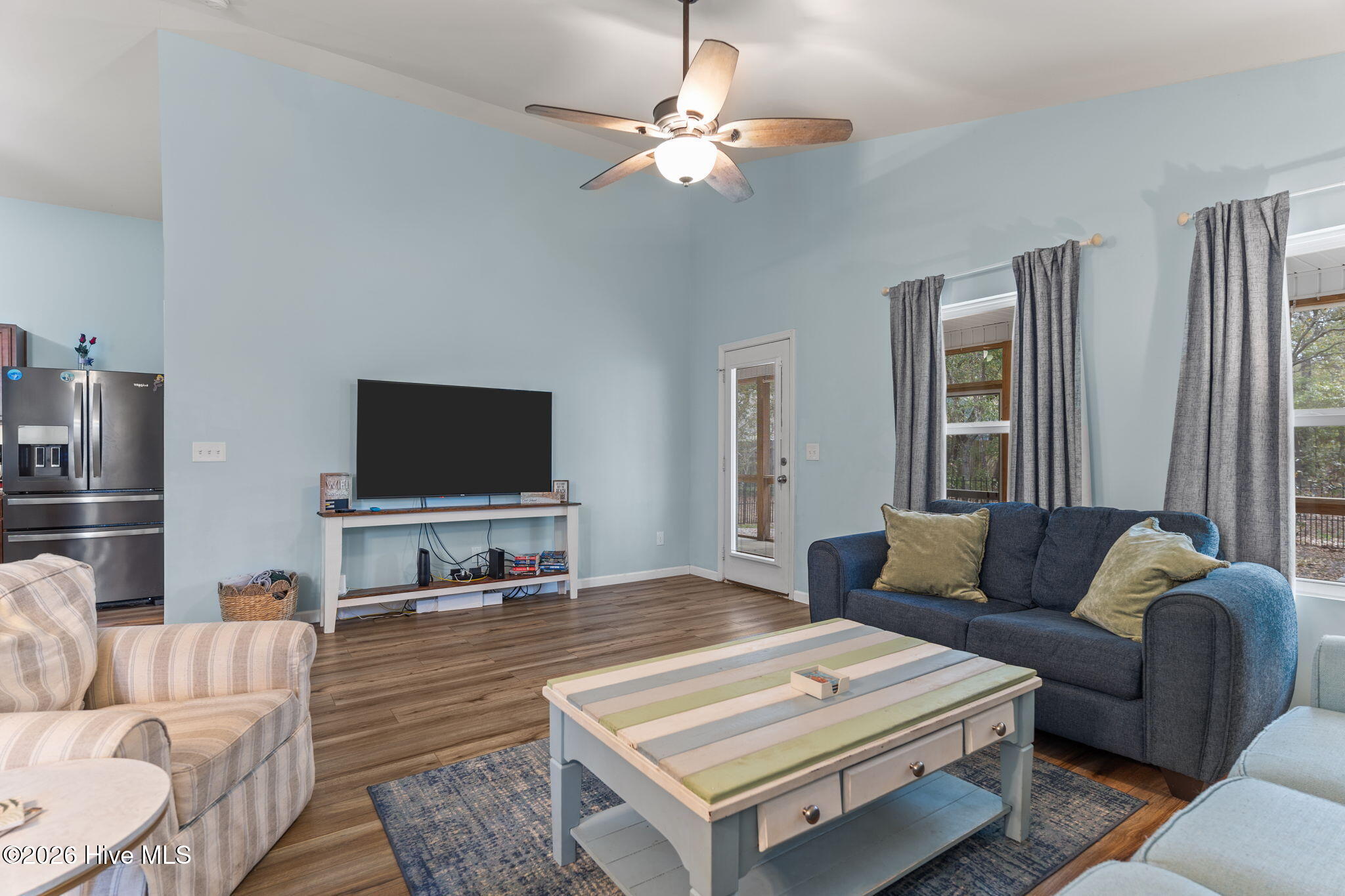 100564480 | Photo 13