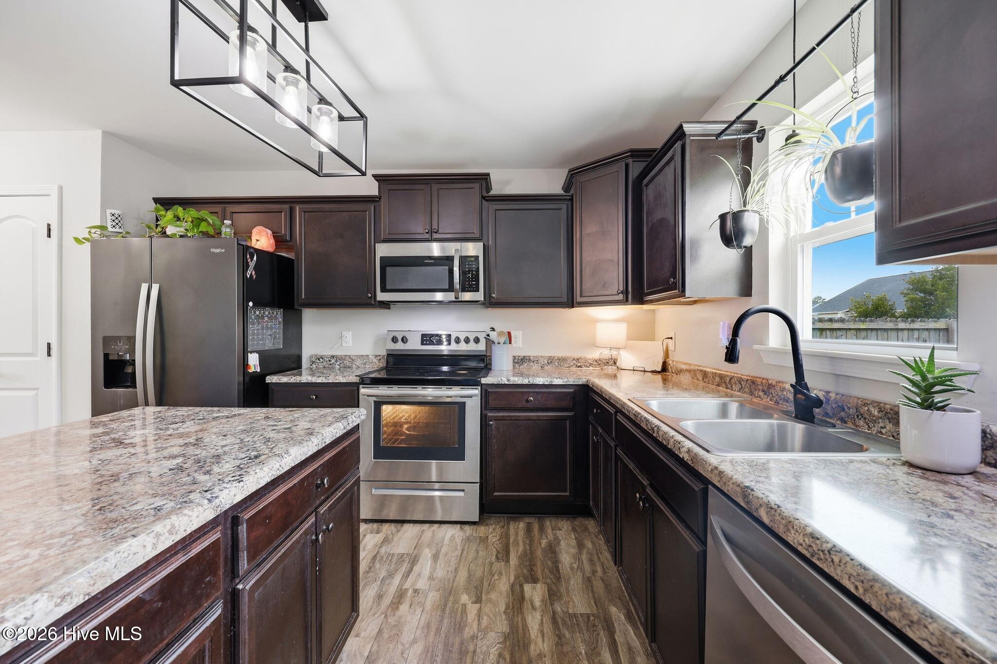 605 Coral Reef Court,Sneads Ferry