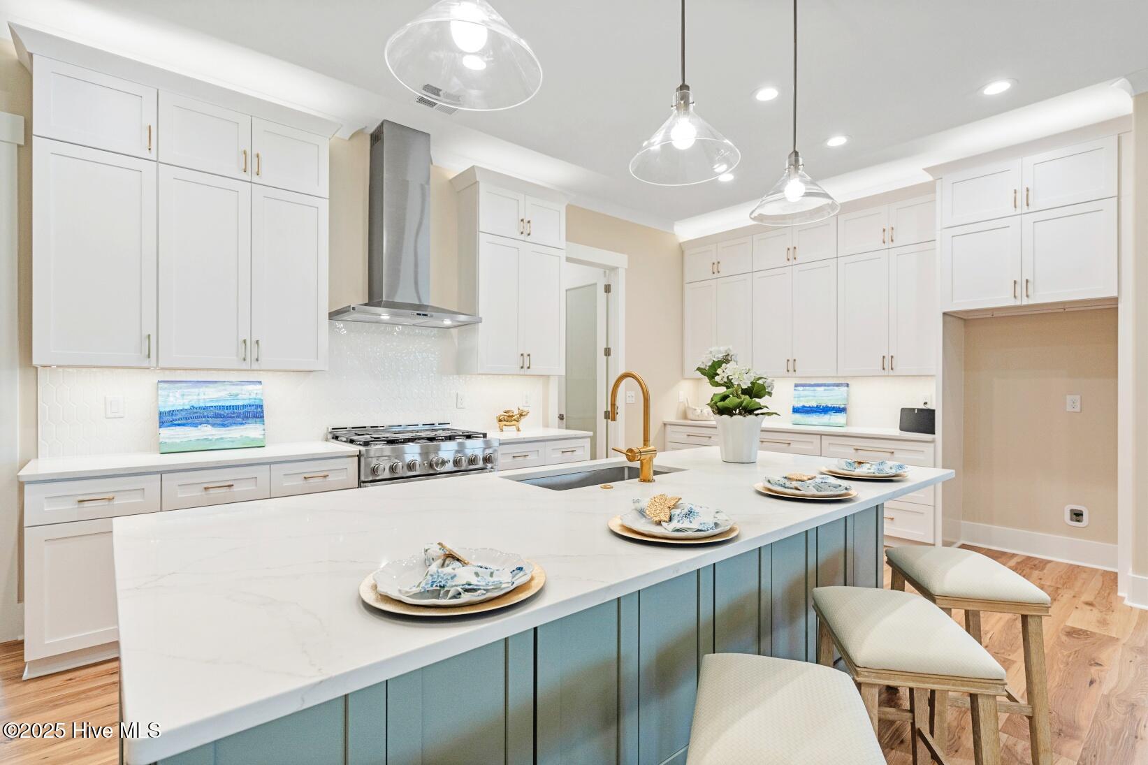 100550201 | Photo 12