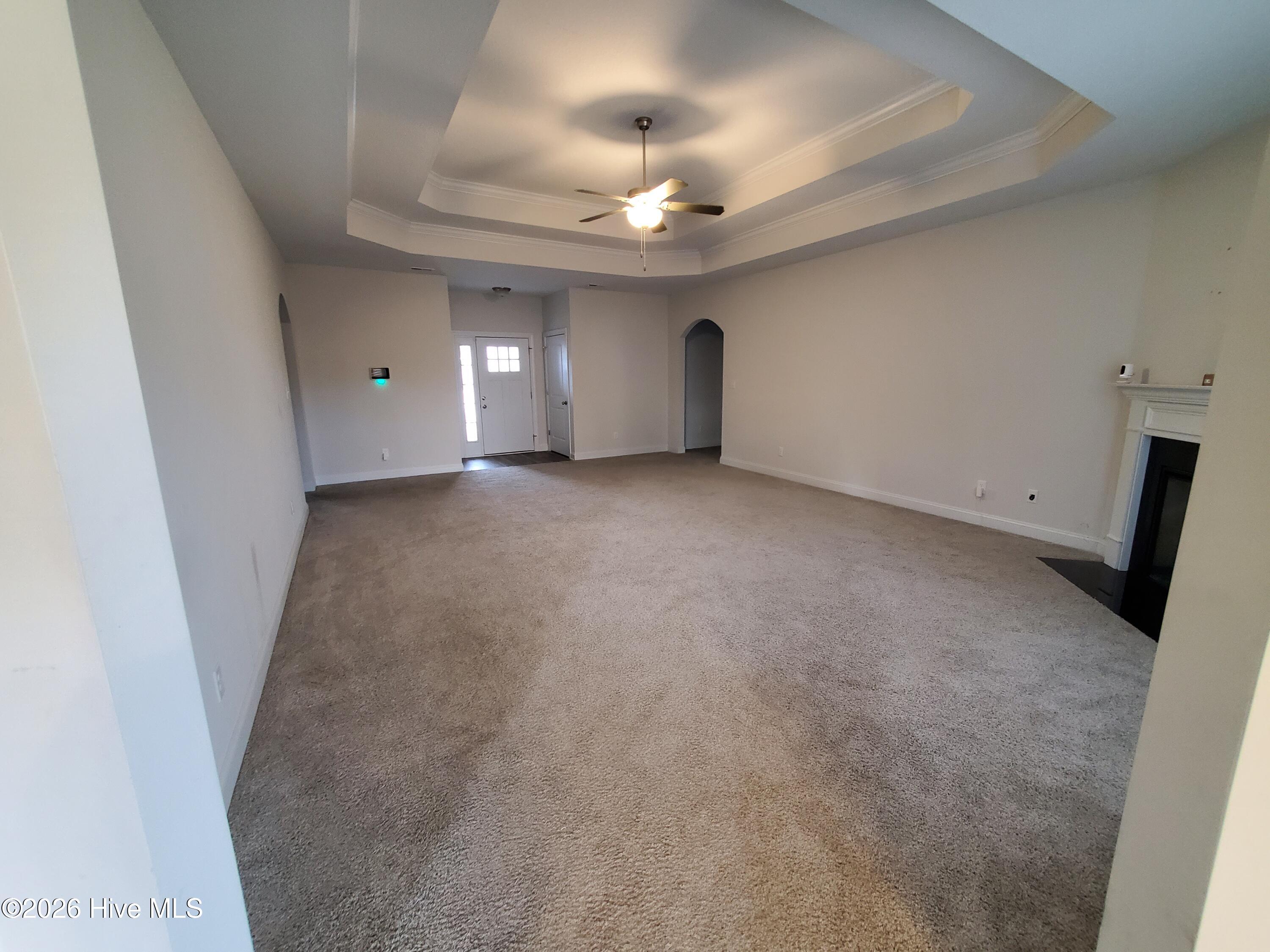 100554892 | Photo 12