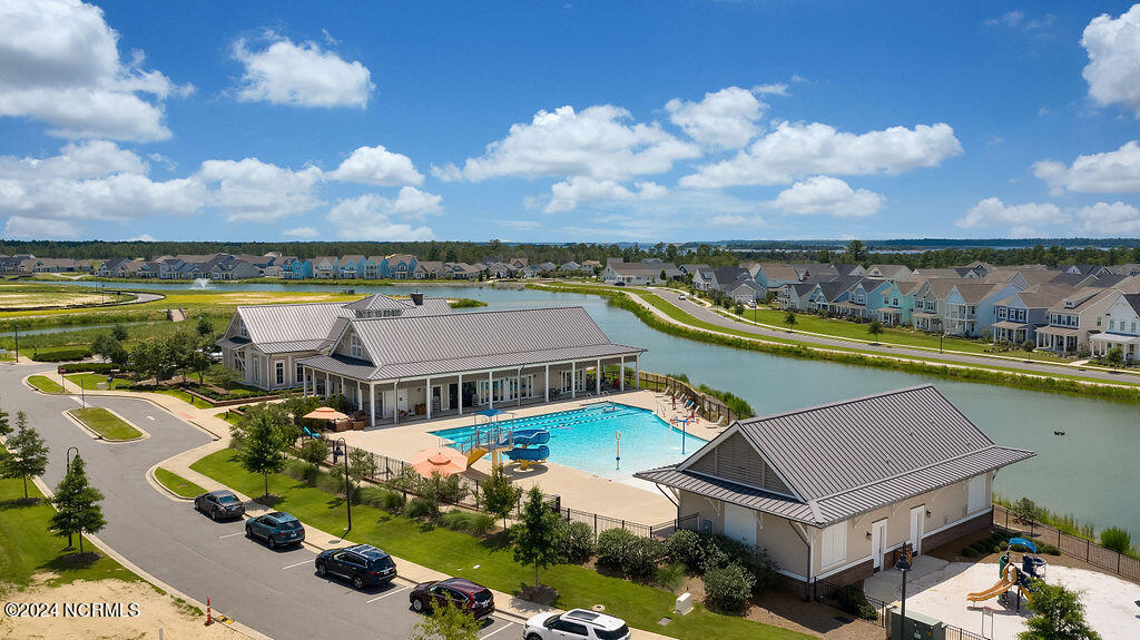 100543550 | Photo 65