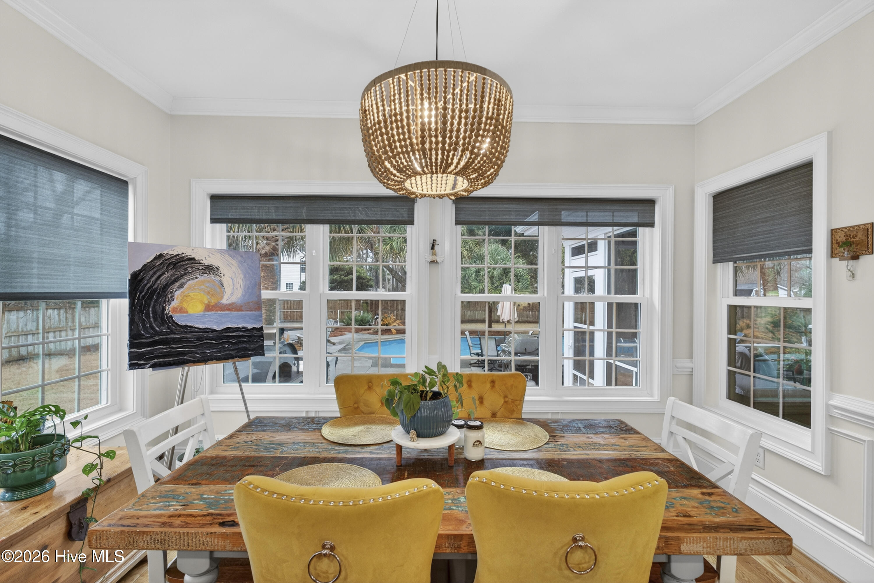 100557887 | Photo 22