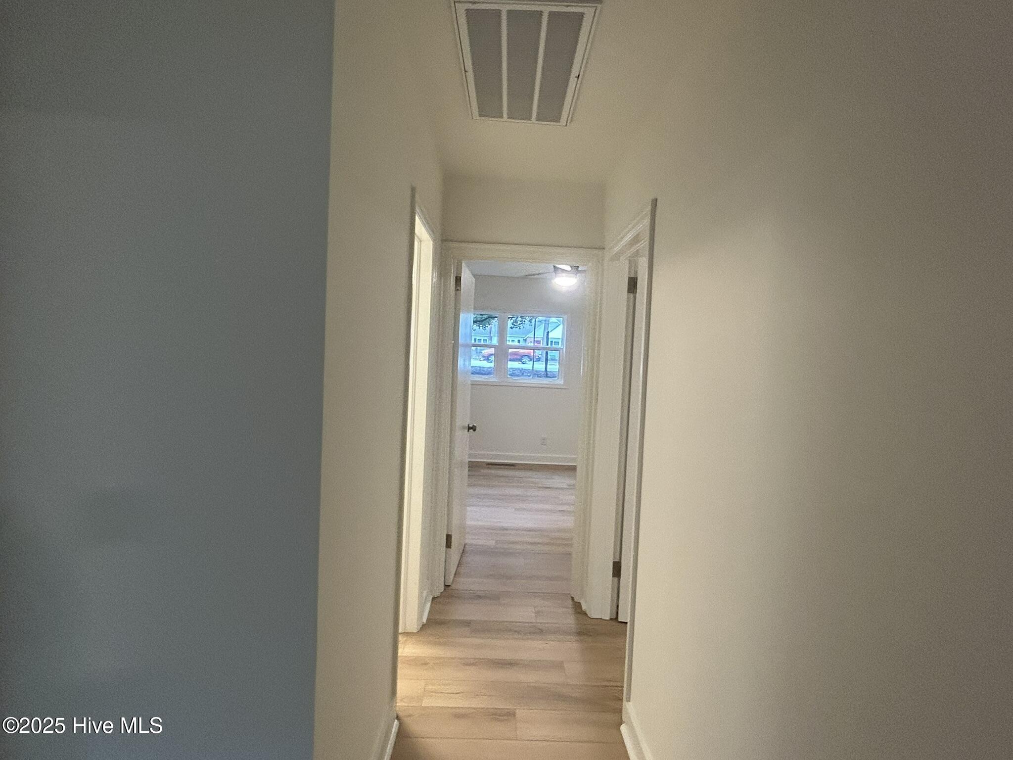 100524375 | Photo 18