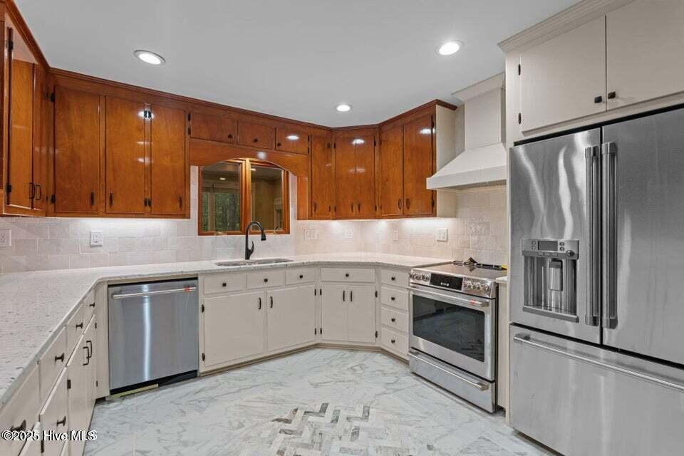 1705 Lord Ashley Drive