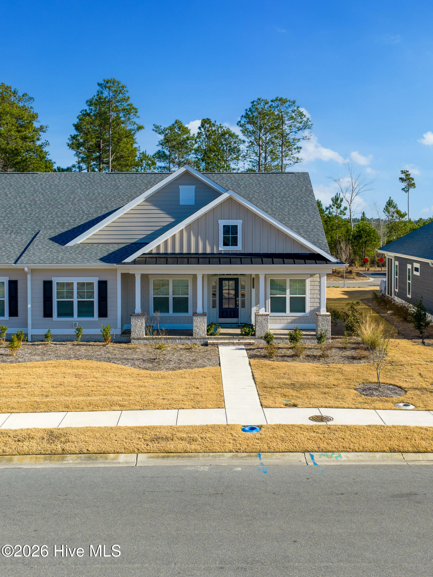 100547425 | Photo 10