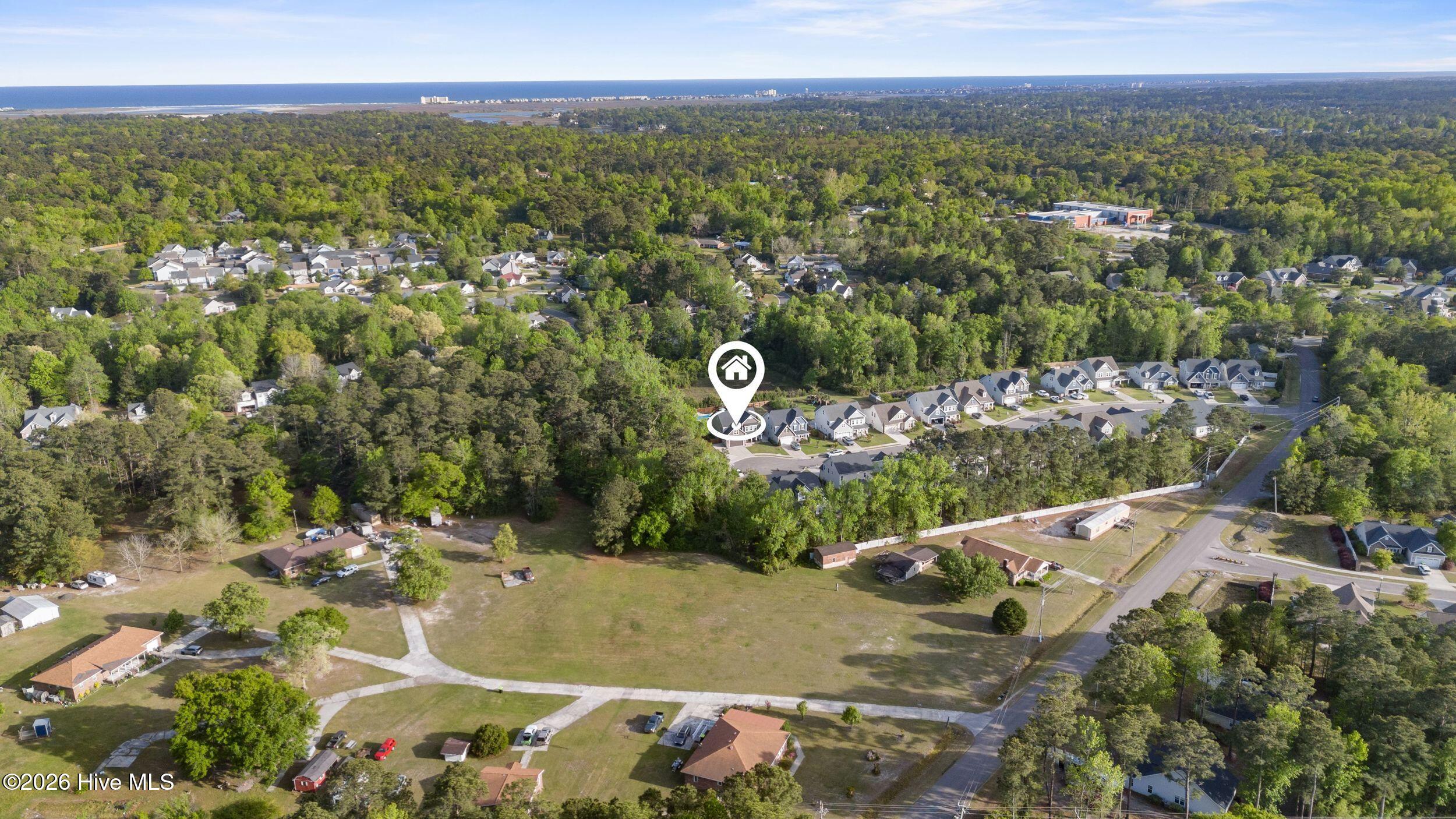 100566940 | Photo 112