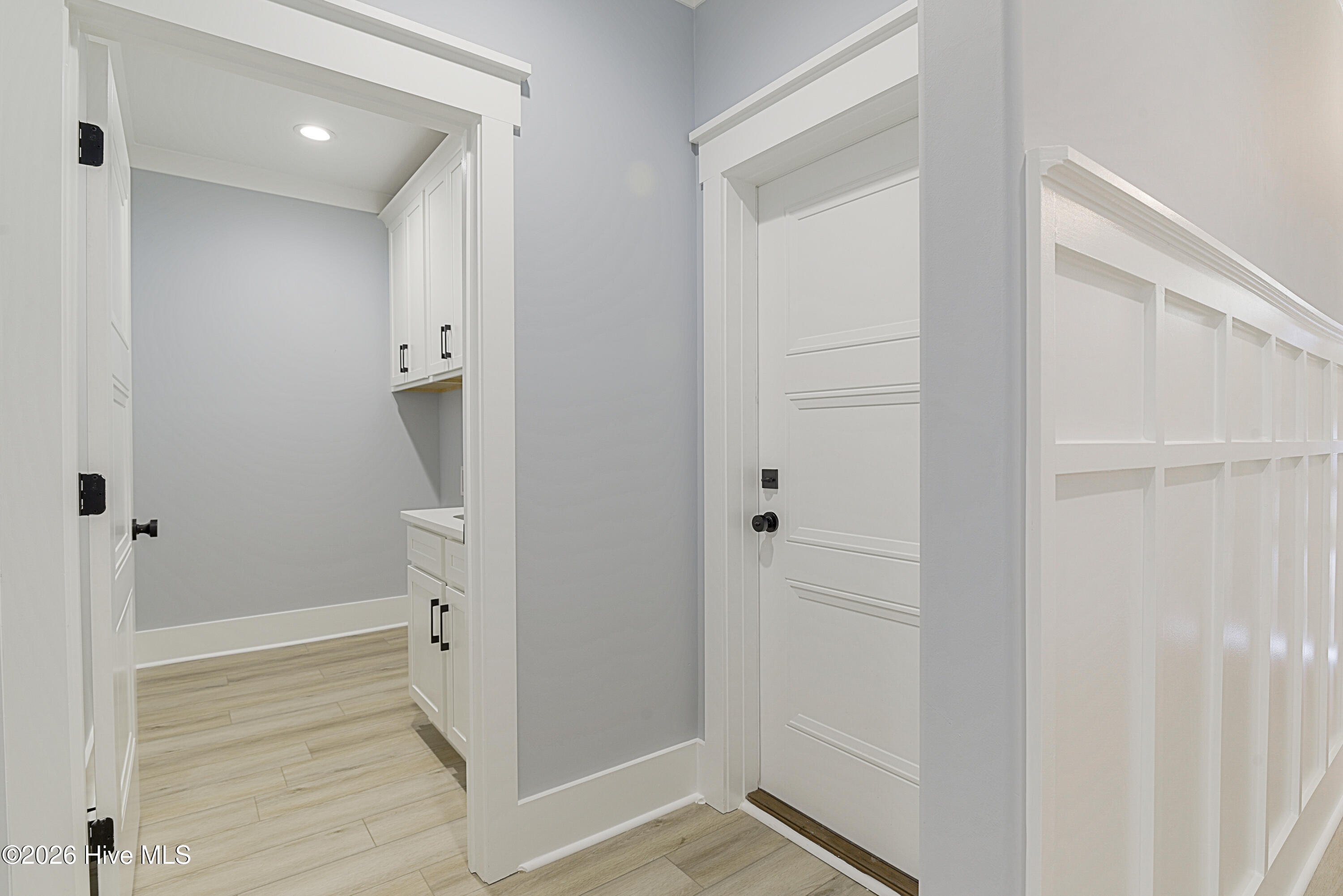 100547118 | Photo 40