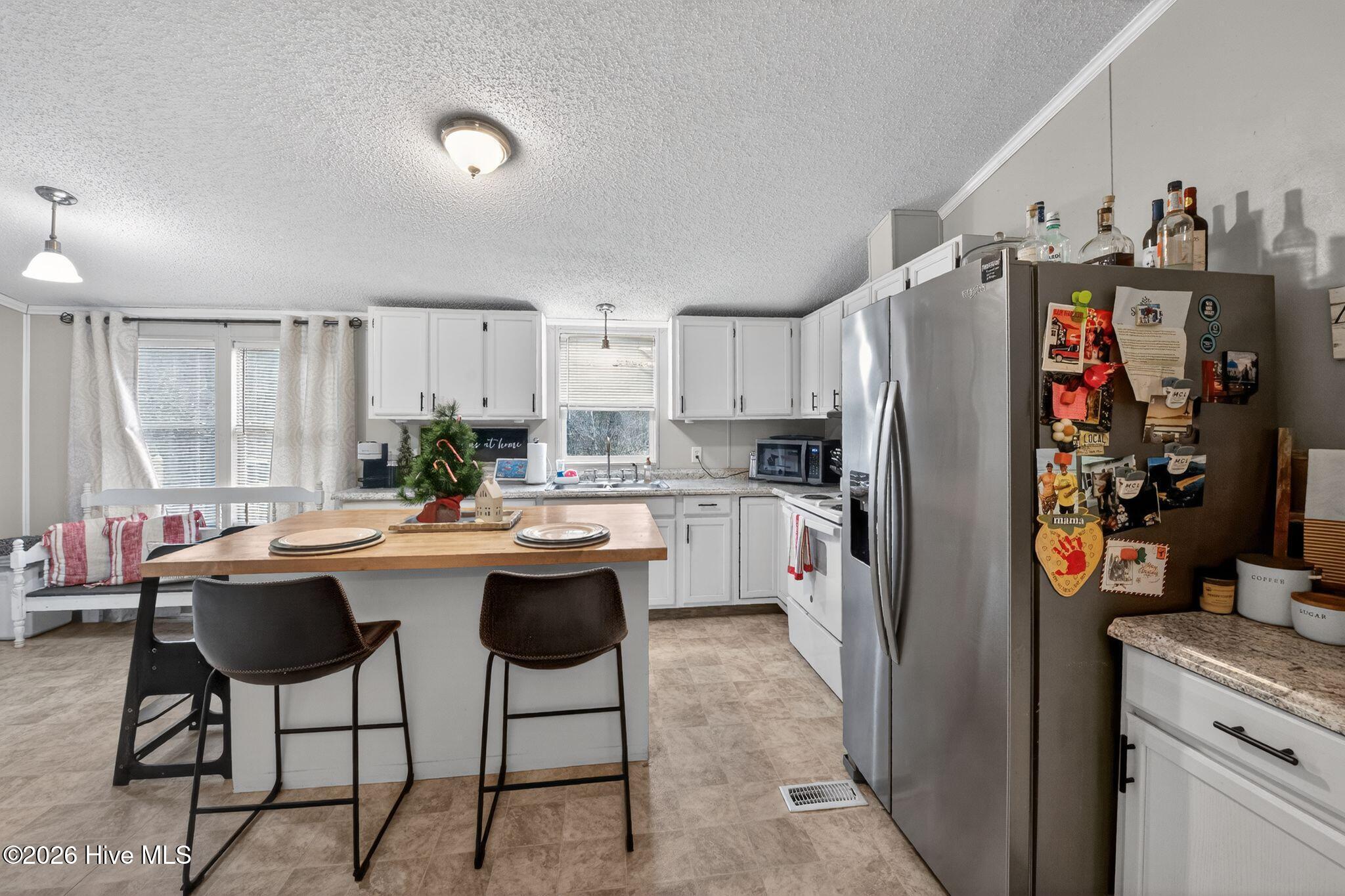 Homes for sale in Carthage, NC | 204 Boone Dr, Carthage, NC 28327 | MLS# 100551572