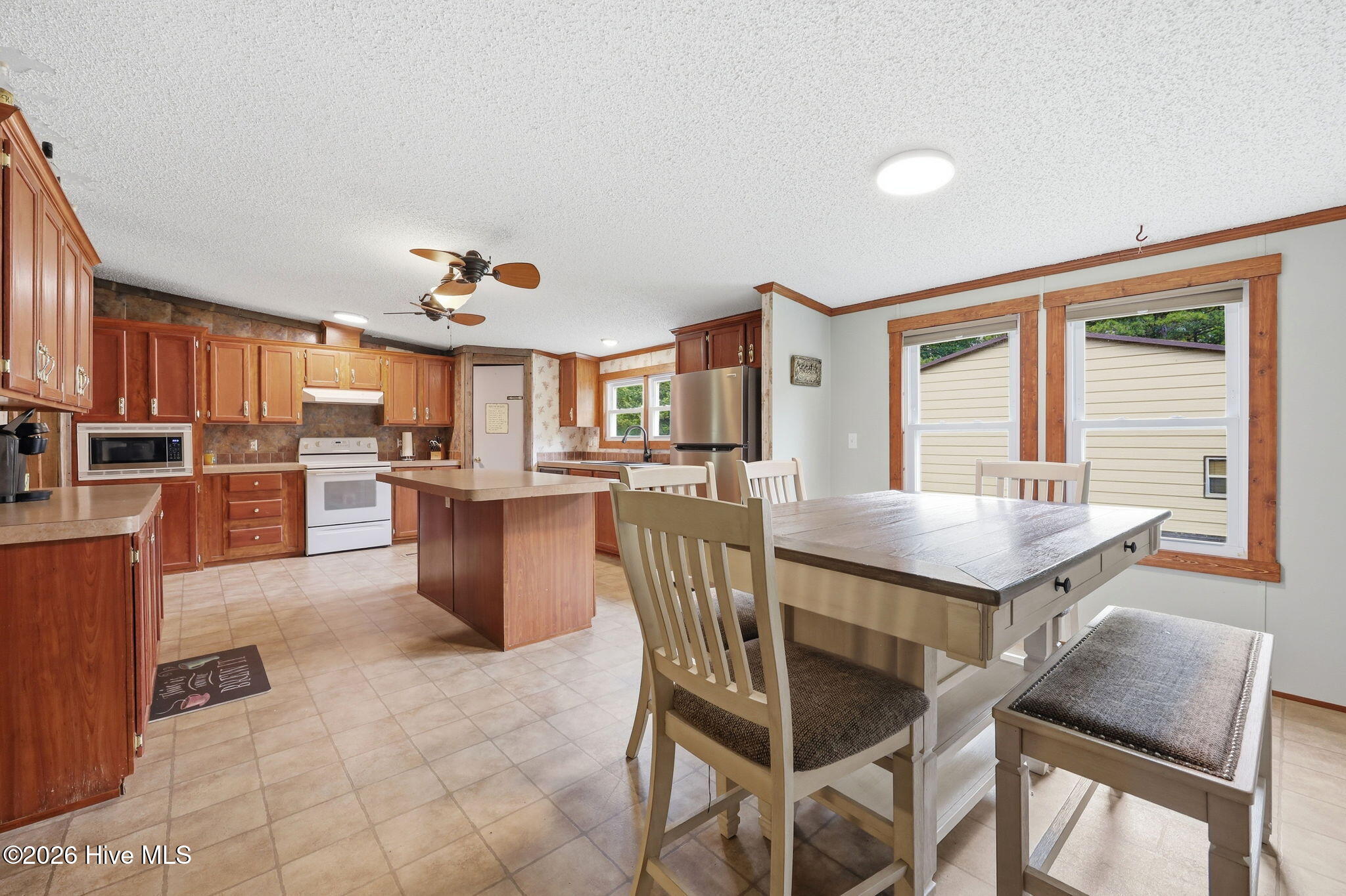 157 Hall Road,Newport