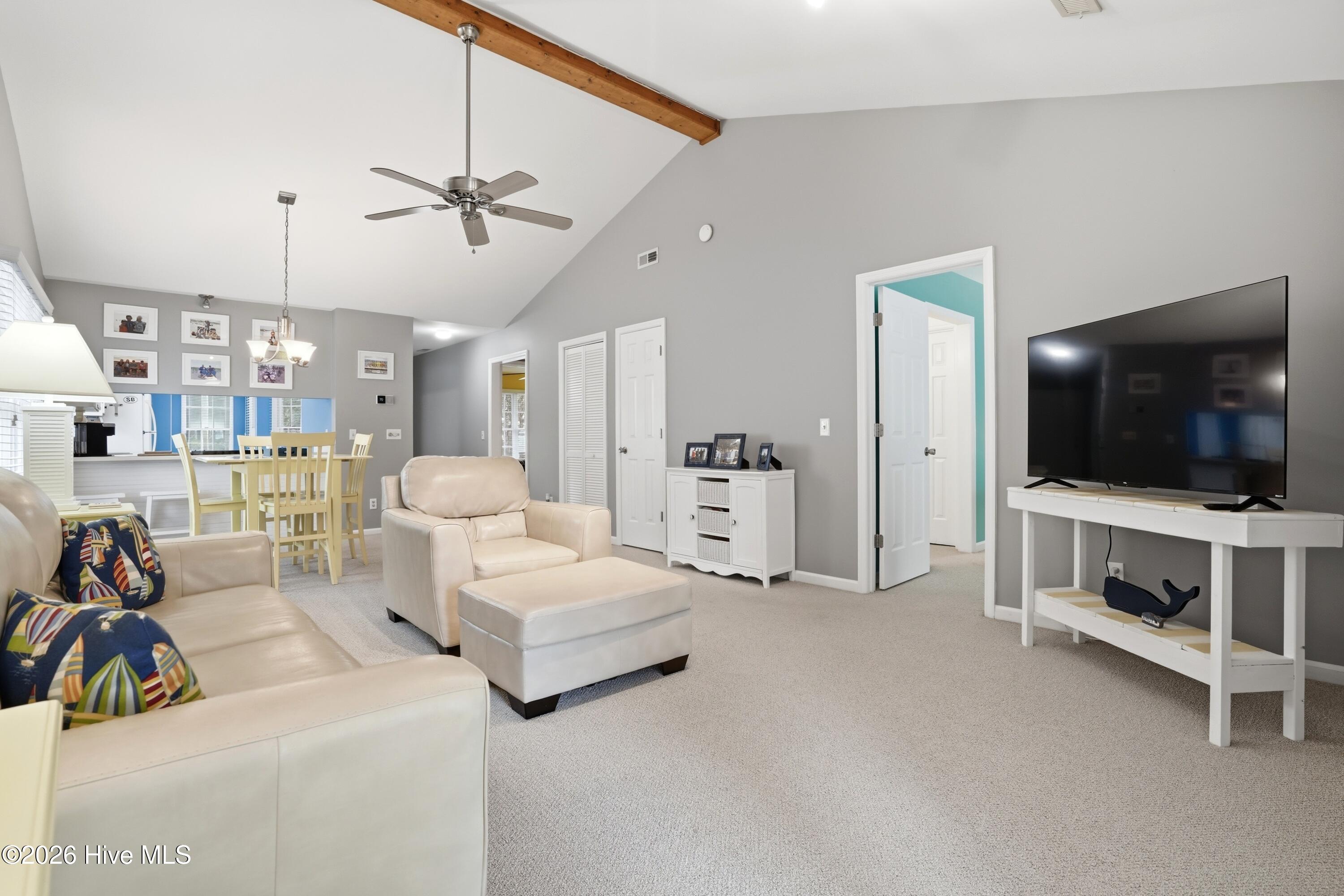 100556629 | Photo 22