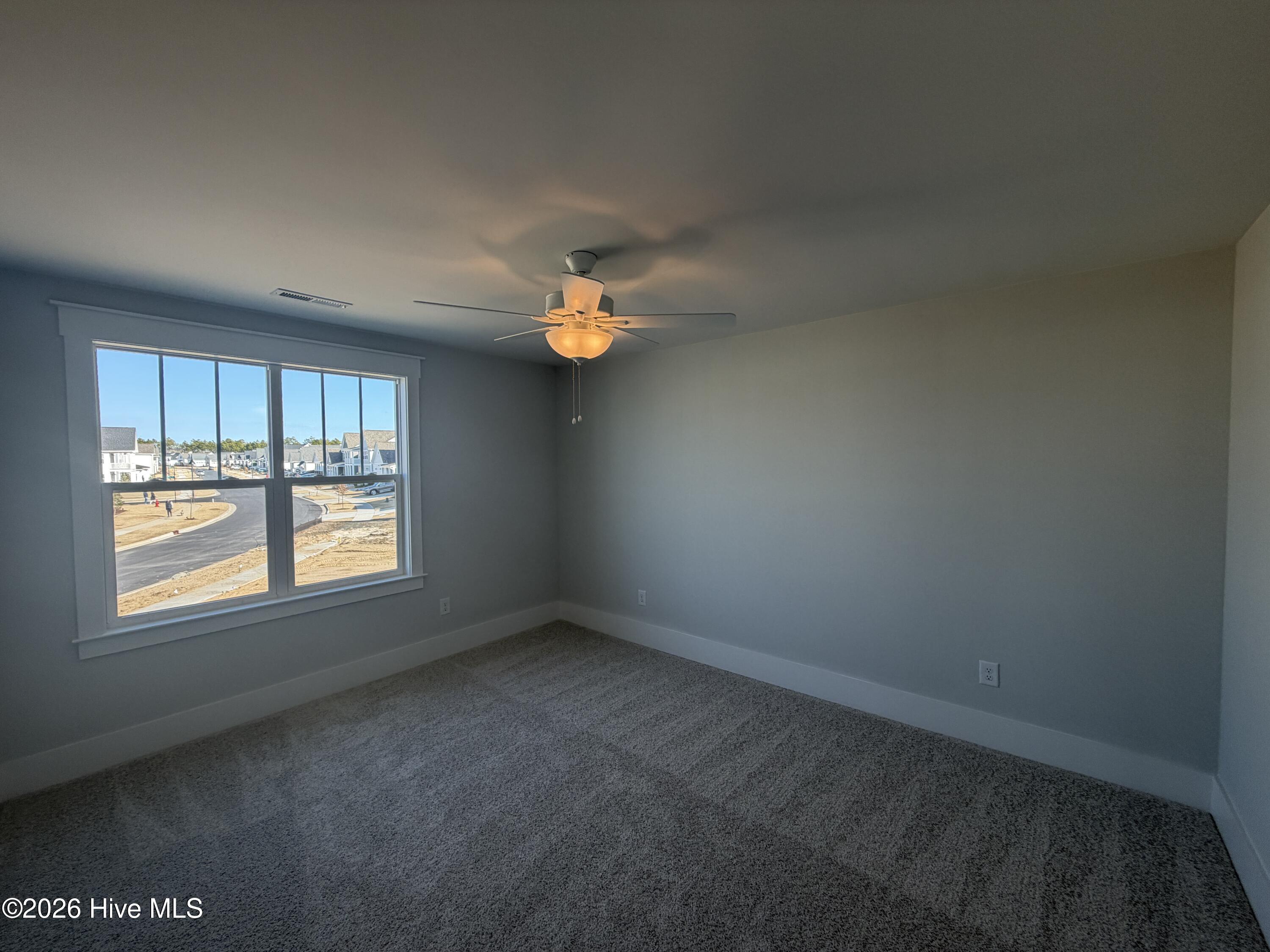 100532147 | Photo 35