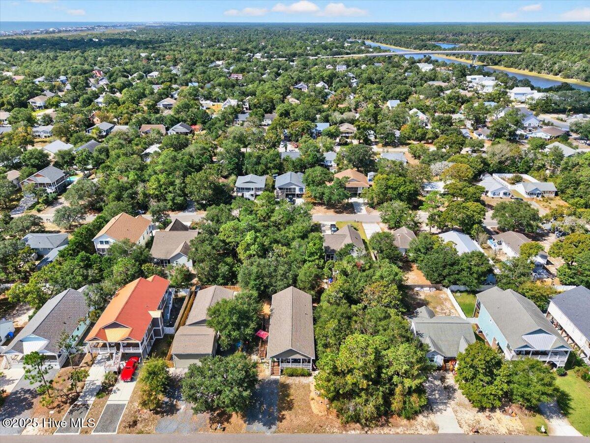 100534389 | Photo 45