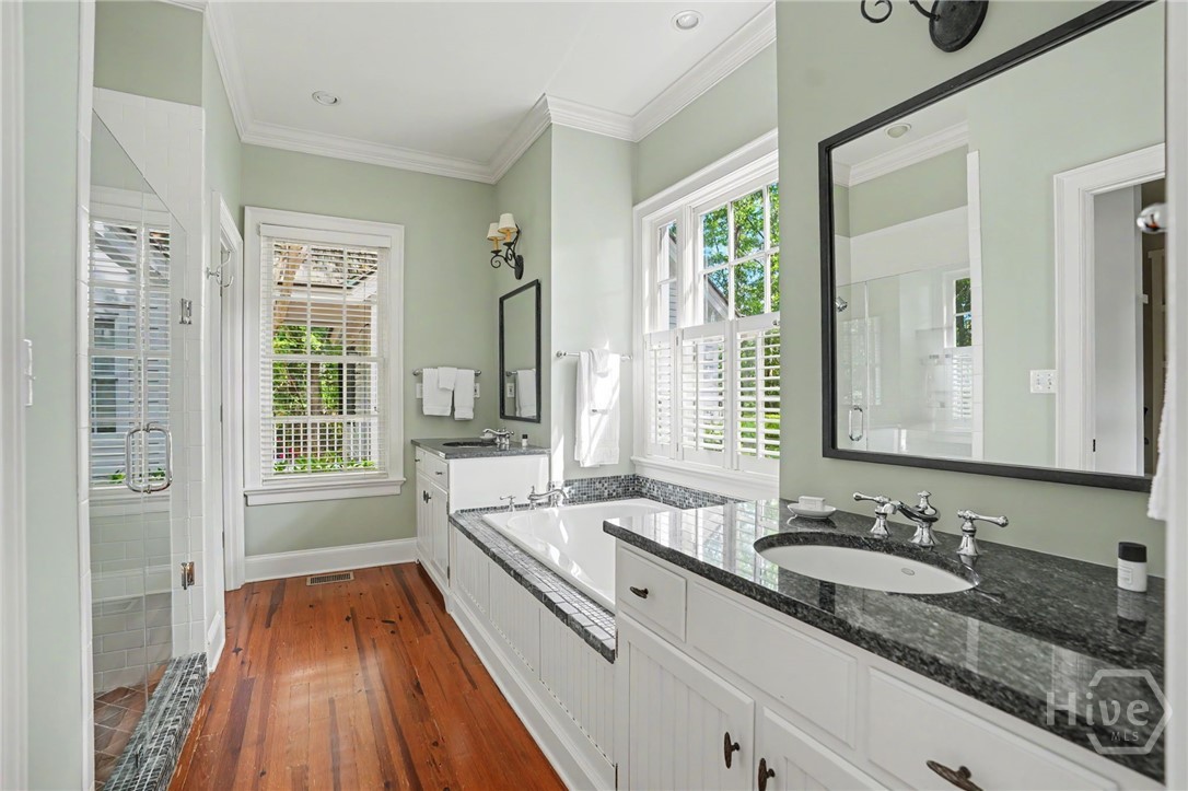 Primary En-Suite