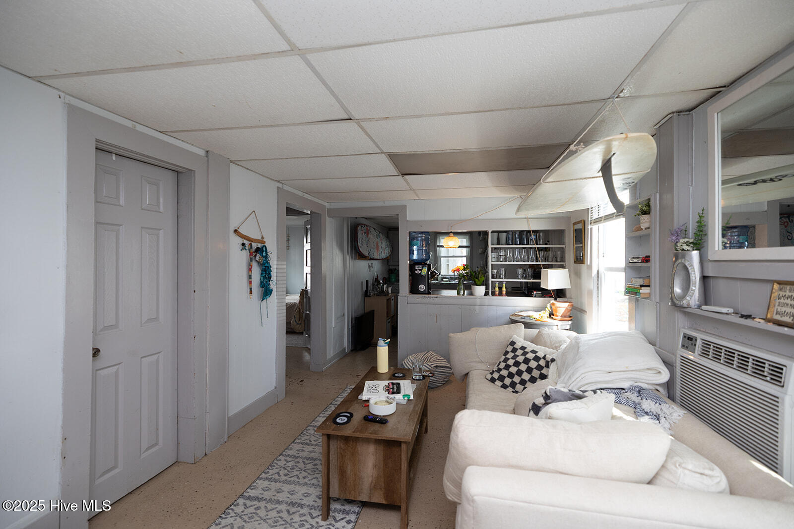 100513730 | Photo 23