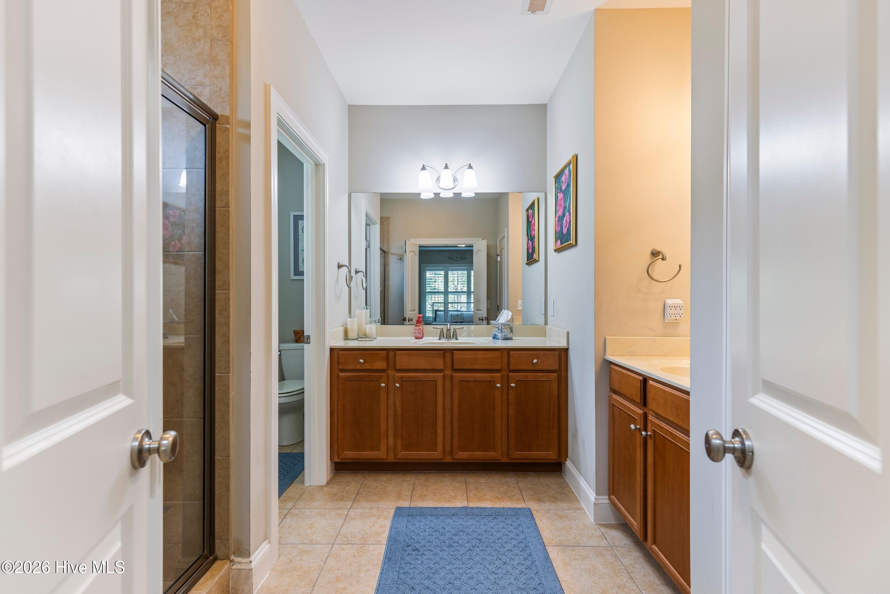 100551949 | Photo 10