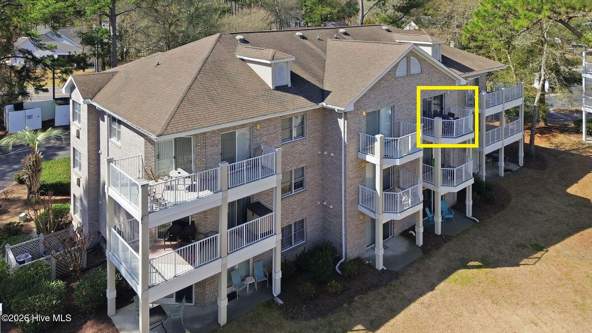 100559289 | Photo 21