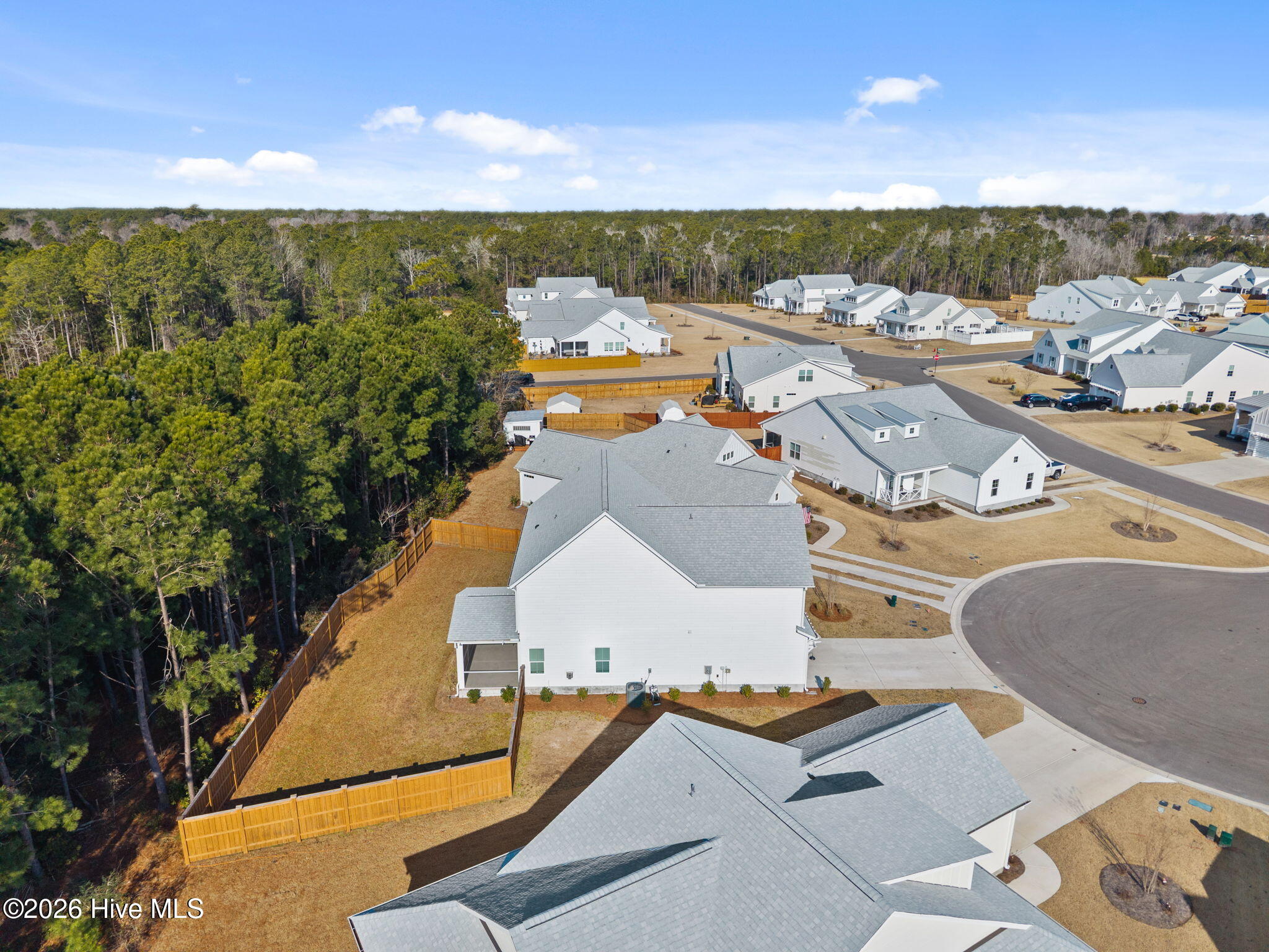 100555994 | Photo 34