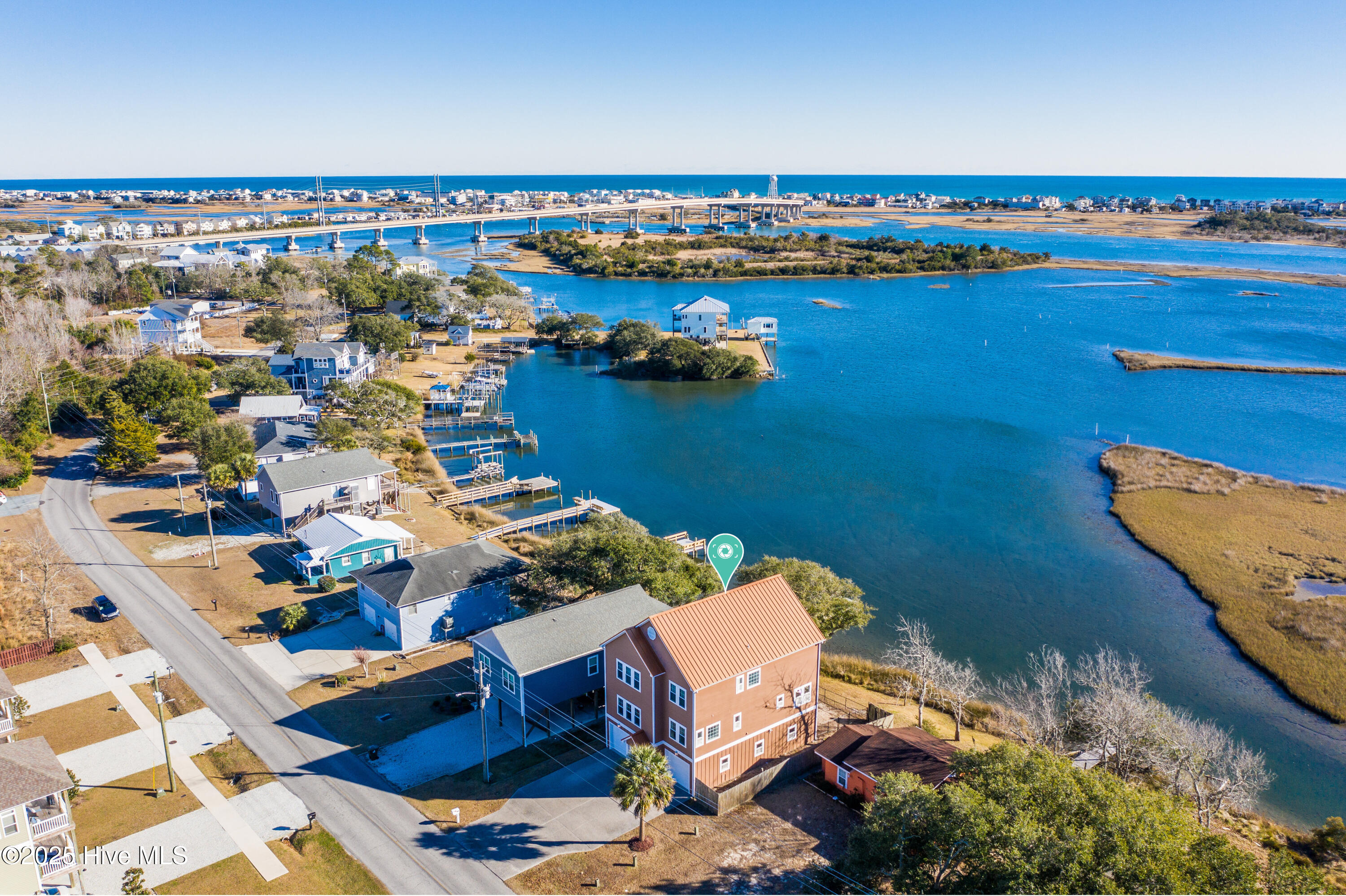 100527440 | Photo 37