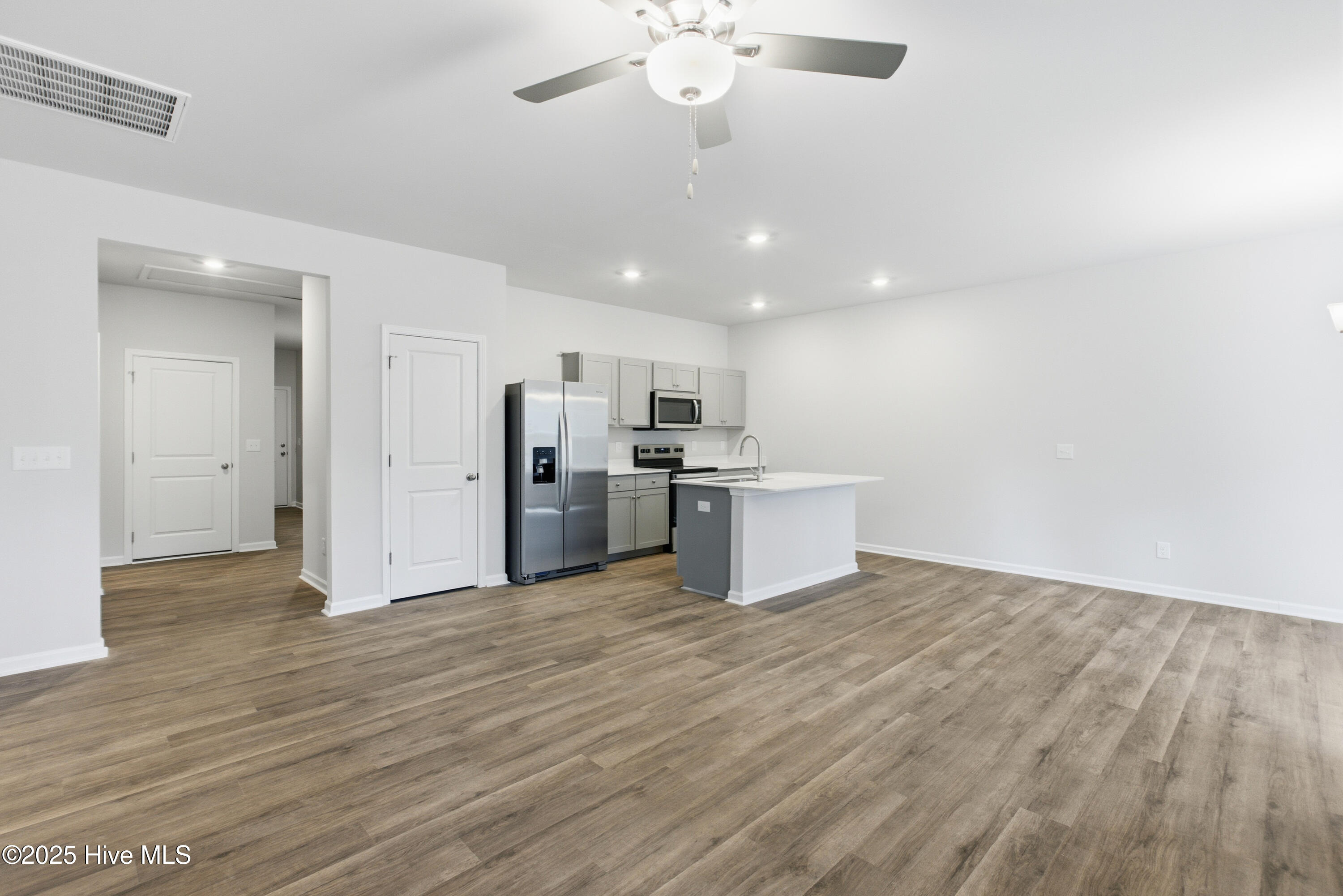 716 Helm Drive, New Bern, NC, 28560