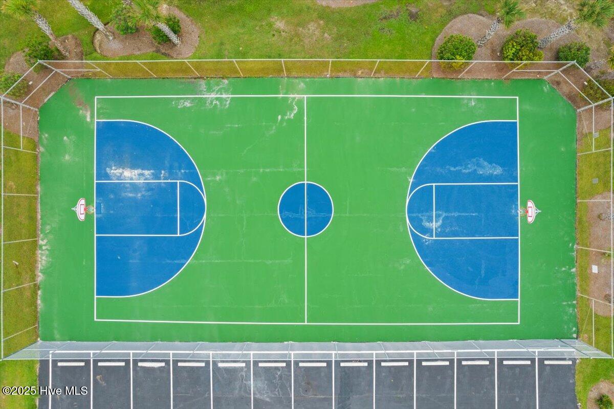 100544766 | Photo 52