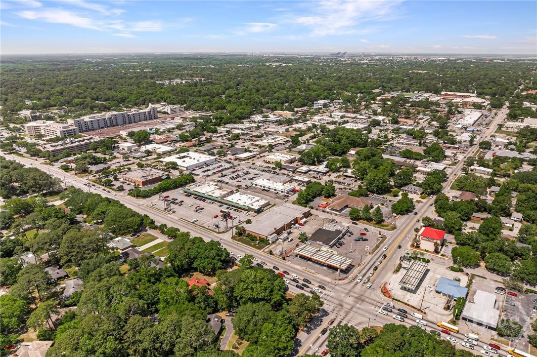 911 & 919 E 70th Street, Savannah, GA, 31405