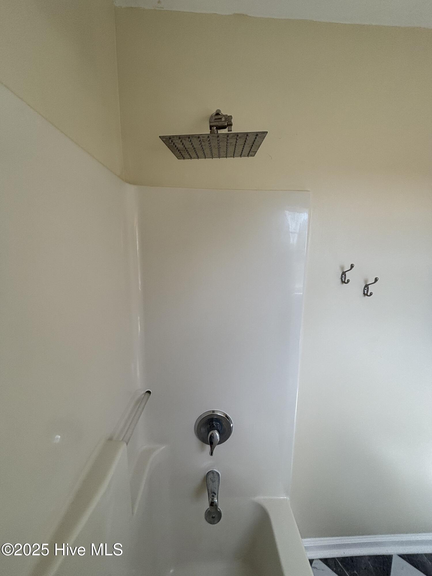 100522436 | Photo 21