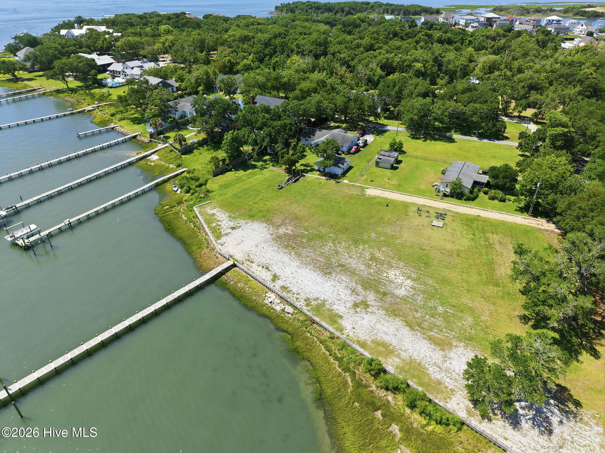 184 2 Lennoxville Point Road,Beaufort