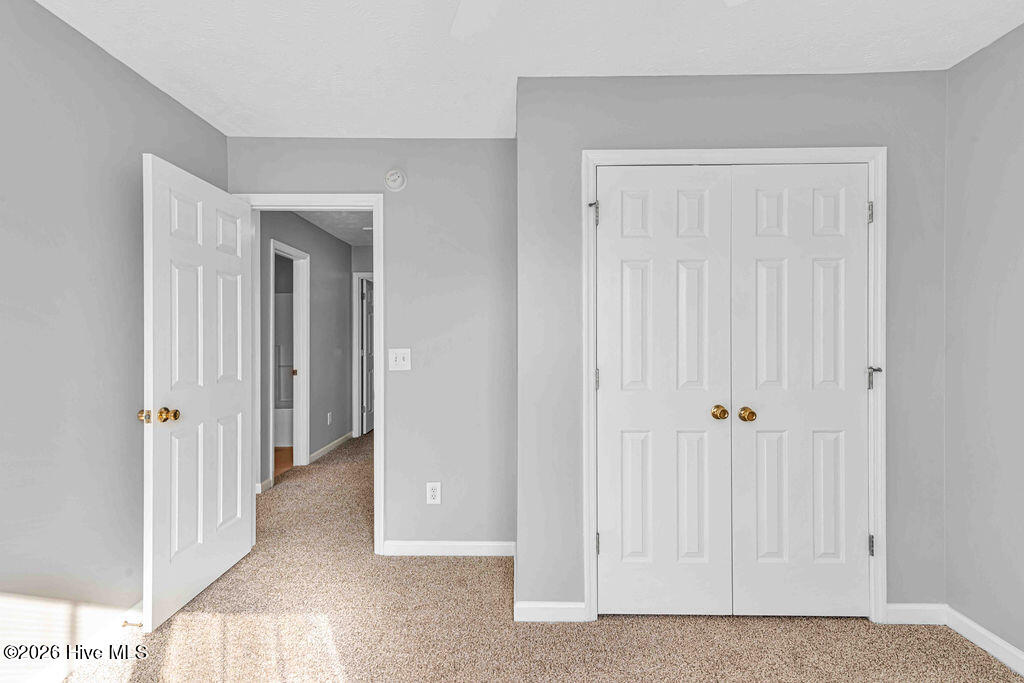 100557733 | Photo 29