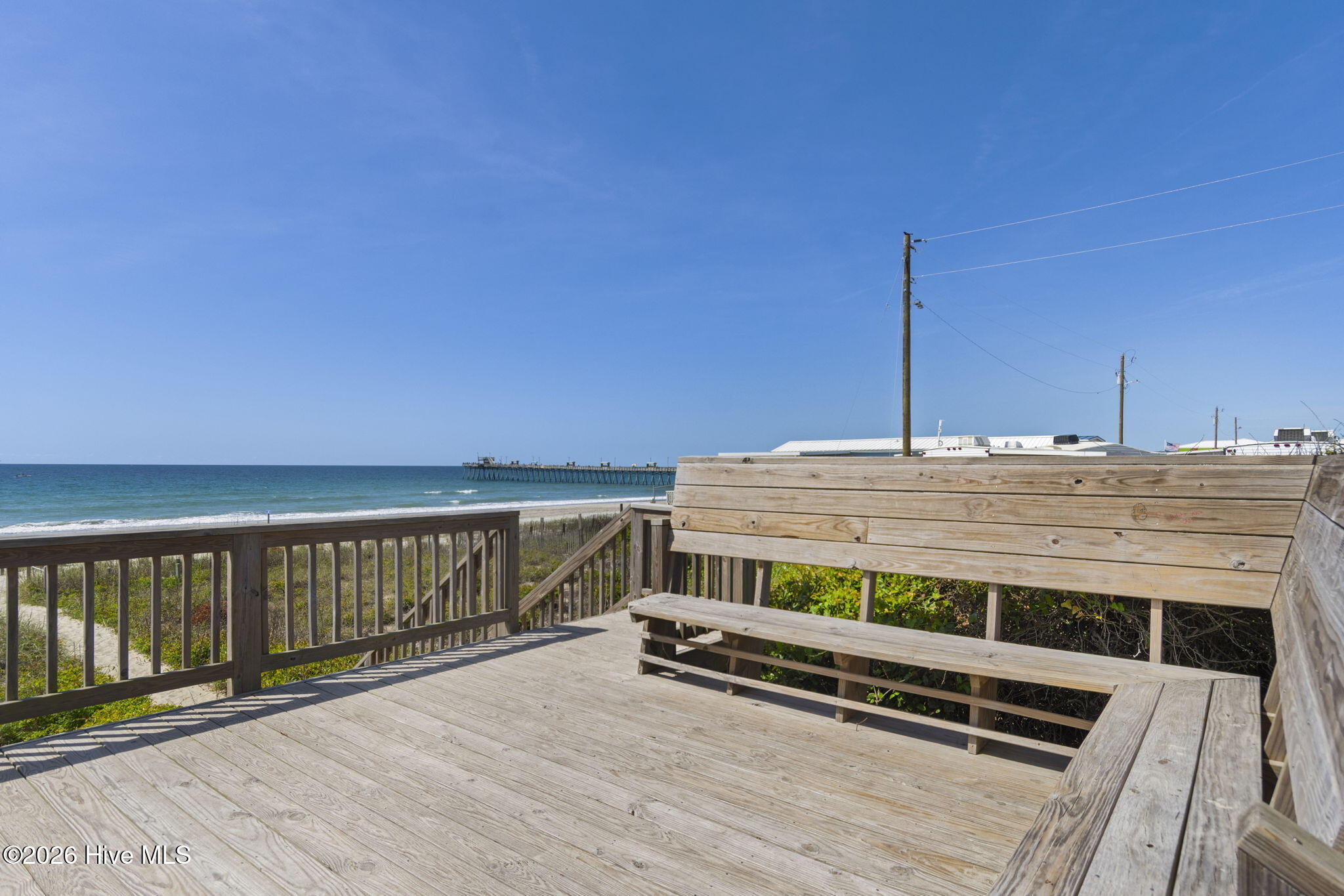 100565691 | Photo 69