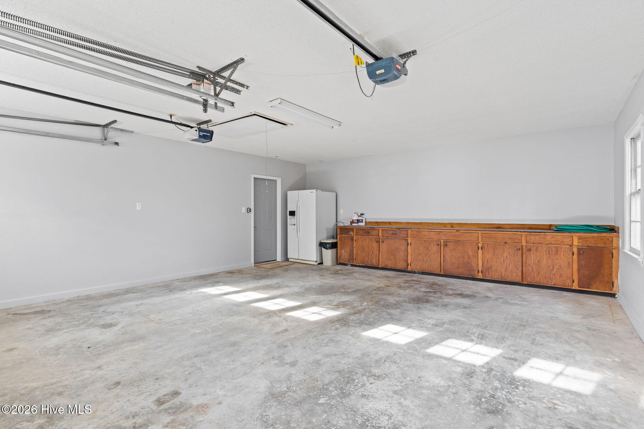 100547566 | Photo 45