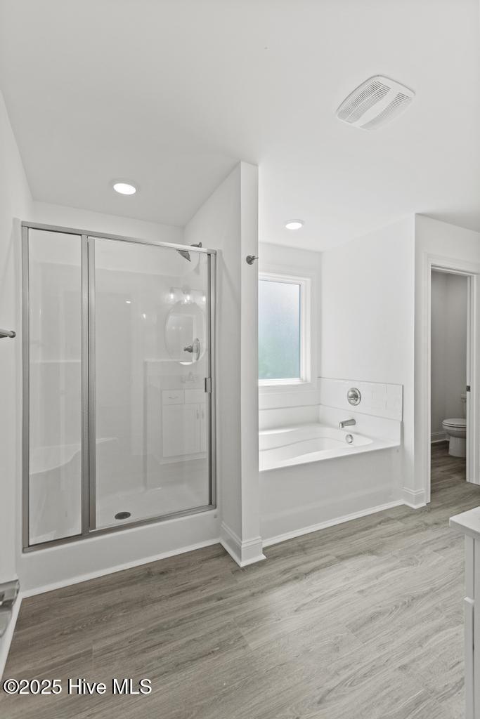 100553822 | Photo 48