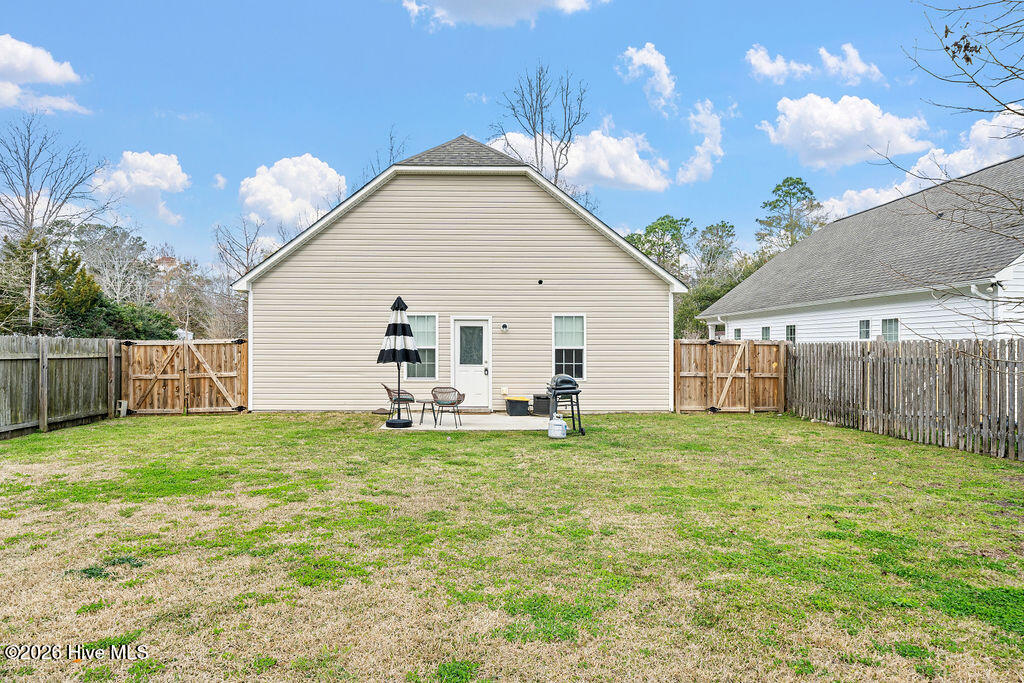 100559649 | Photo 26