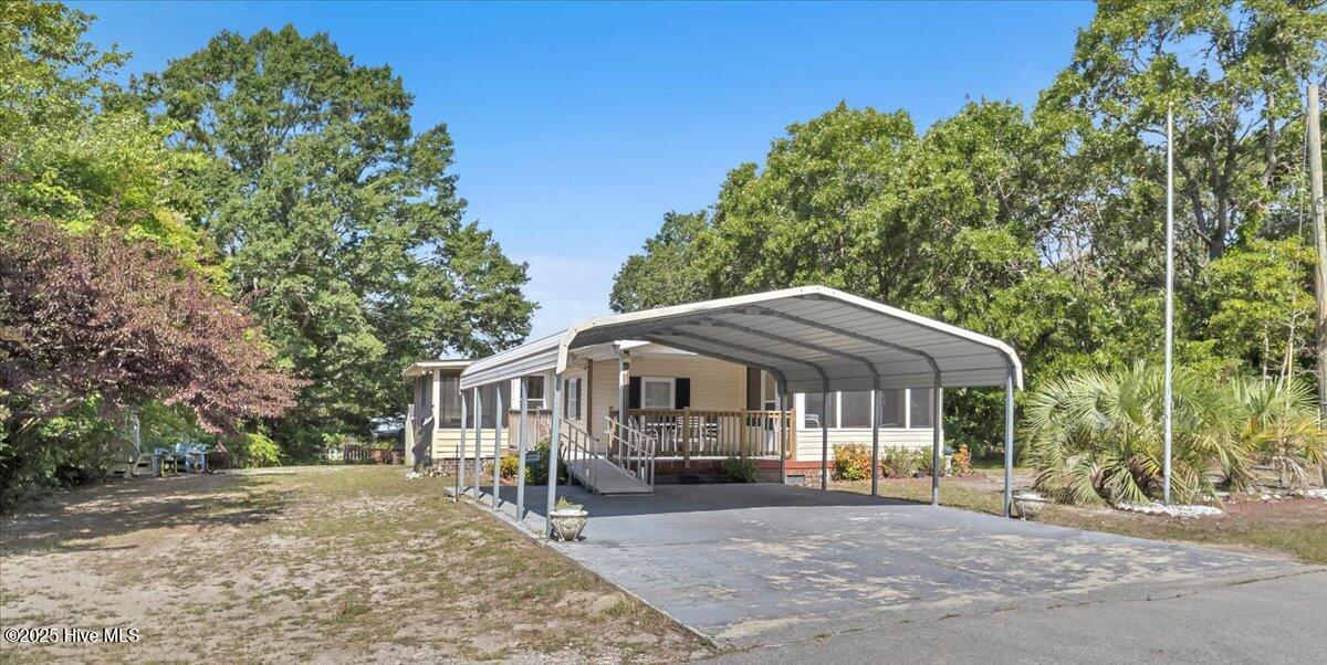 100518805 | Photo 50