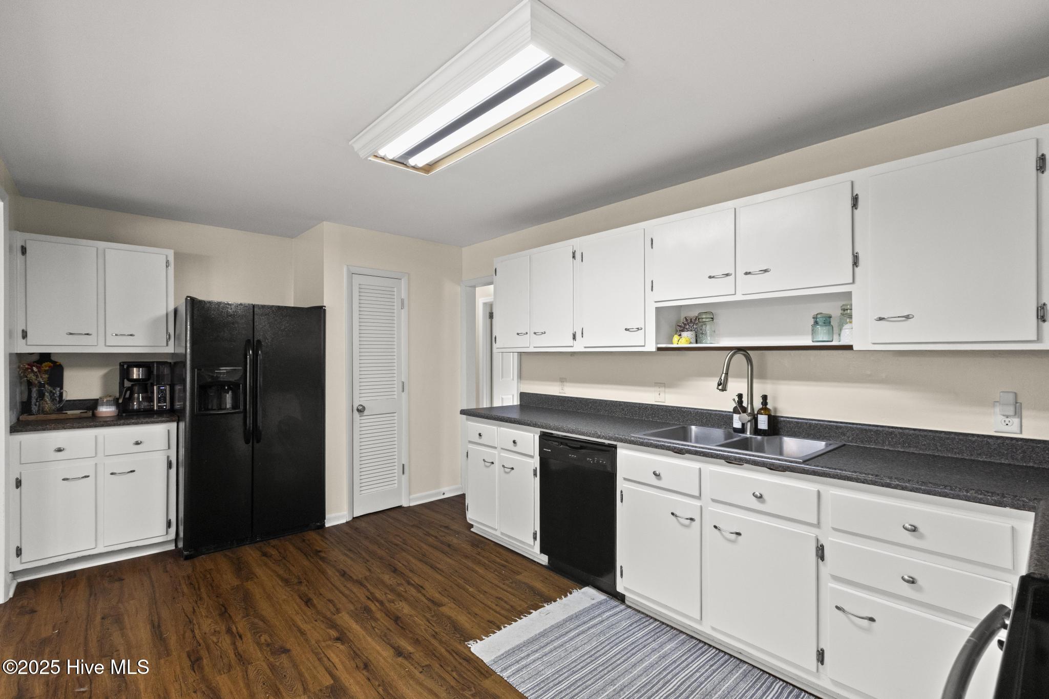 100546254 | Photo 16