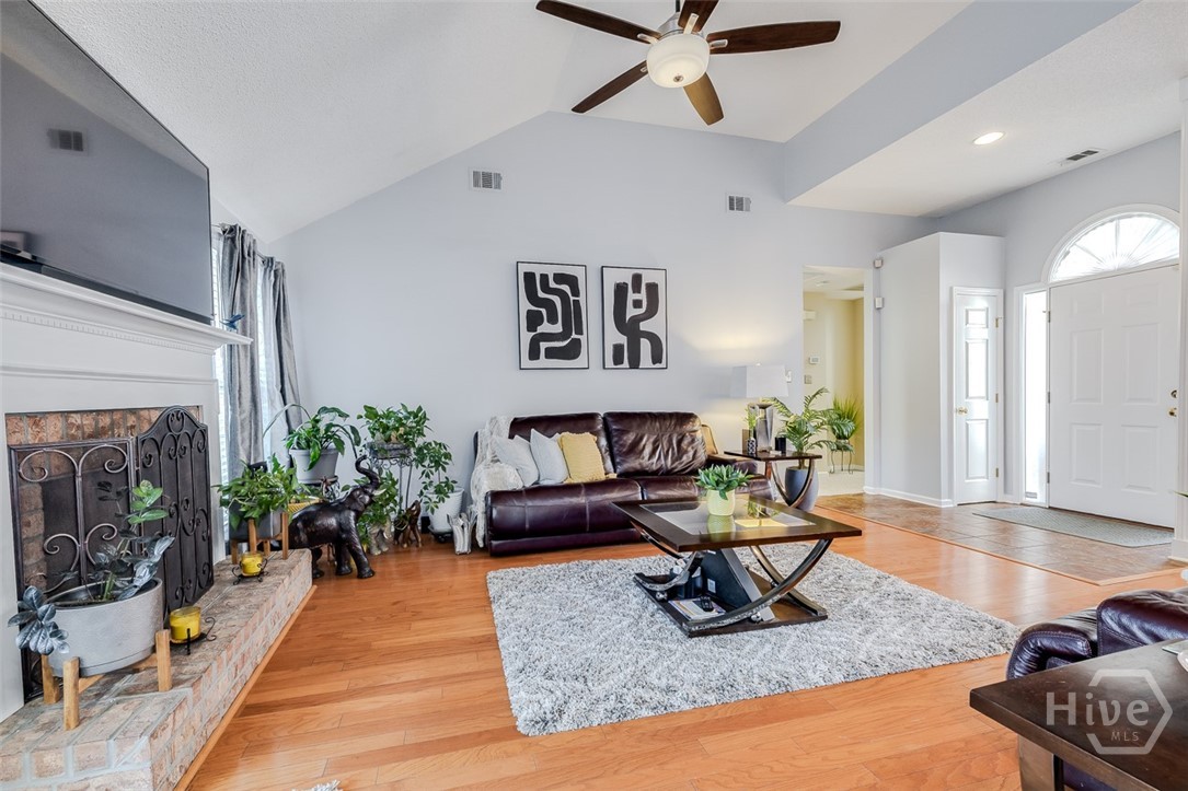 112 Oak Grove Lane, Savannah, GA, 31419