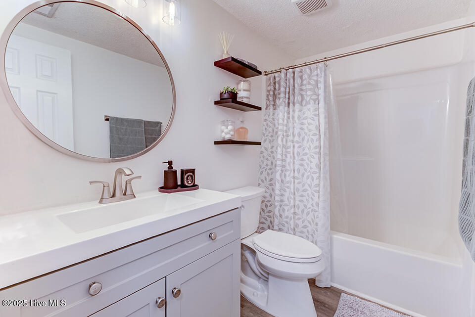 4609 Mcclelland Drive 104, Wilmington, NC 28405 – photo 12: IMG_3962_3_4_5_6