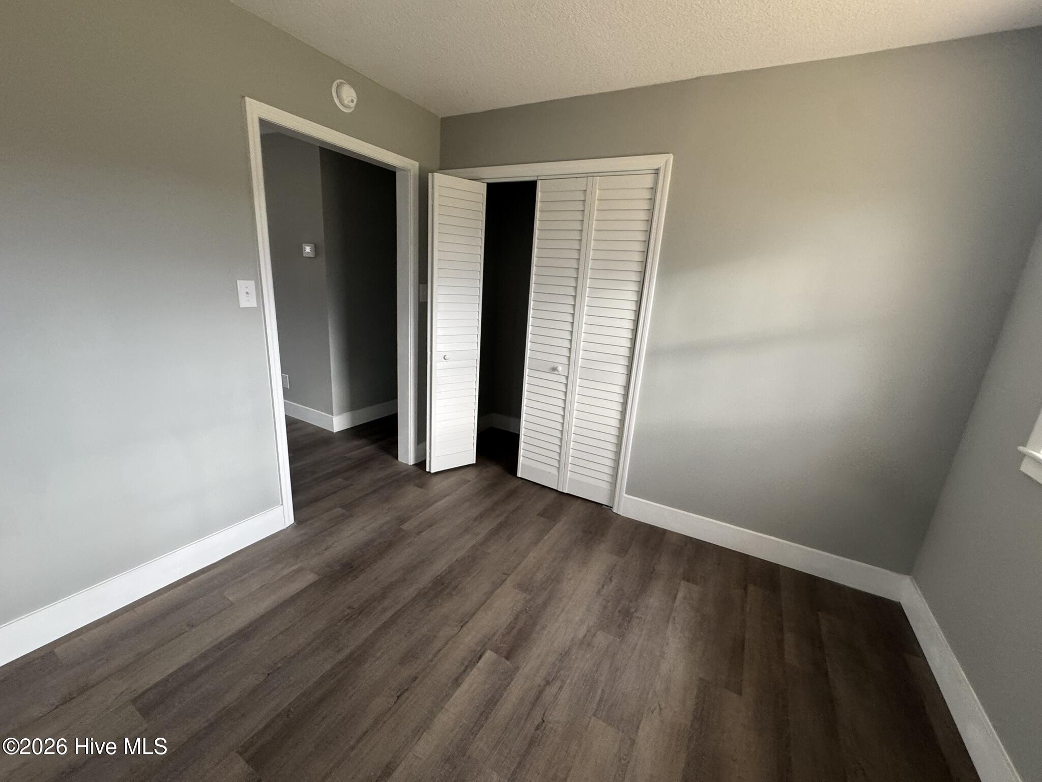 100552085 | Photo 10