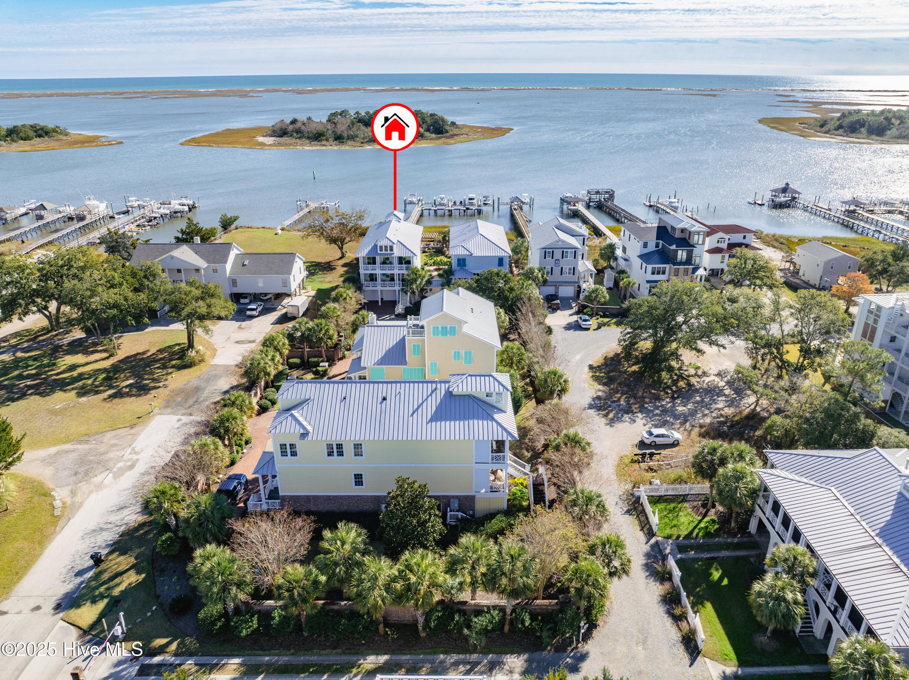 100541249 | Photo 93