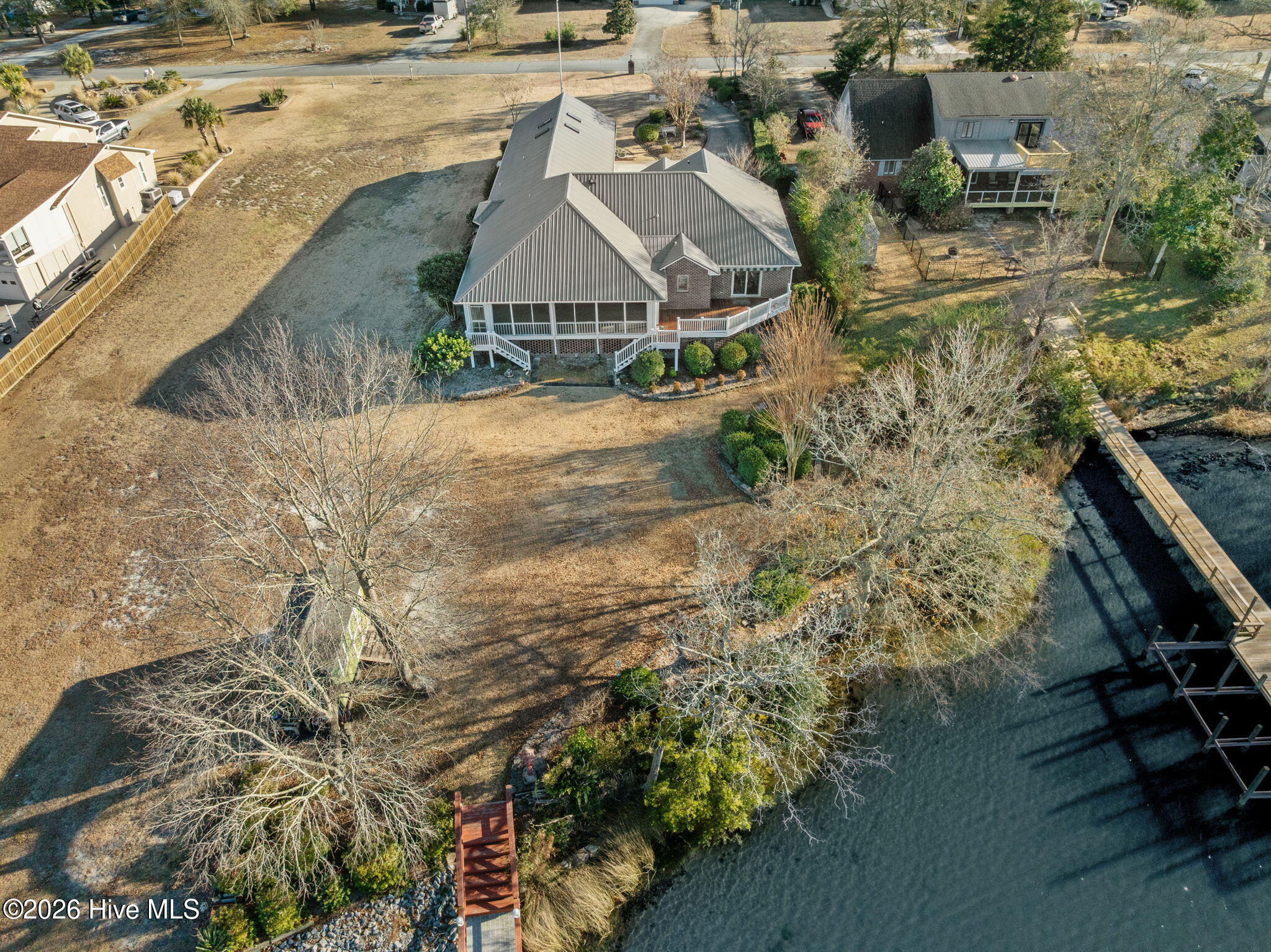 100542324 | Photo 19