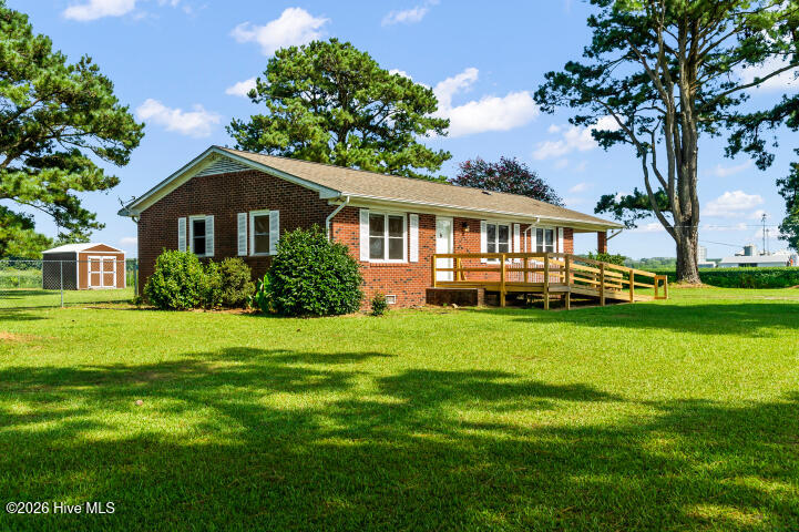 22367 Nc Highway 55,Oriental